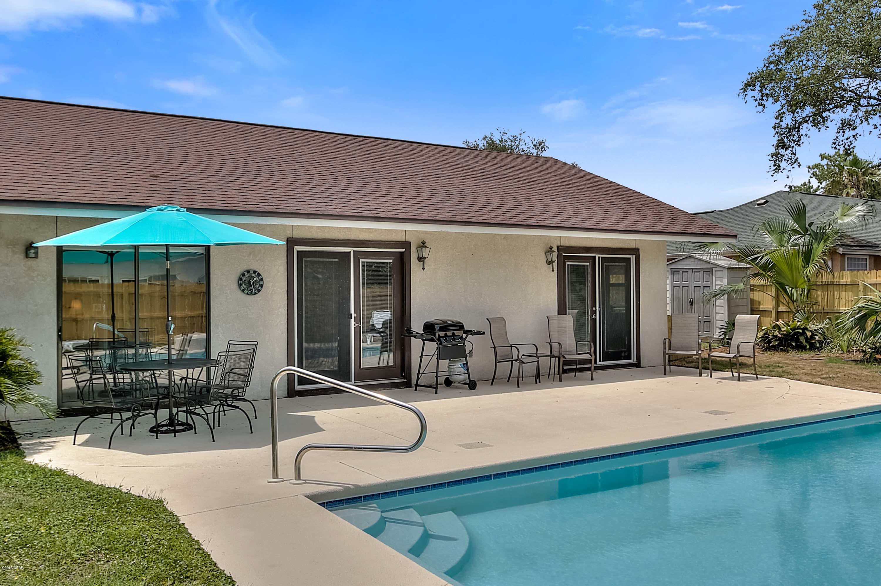 North Lagoon Oaks 9th - Residential