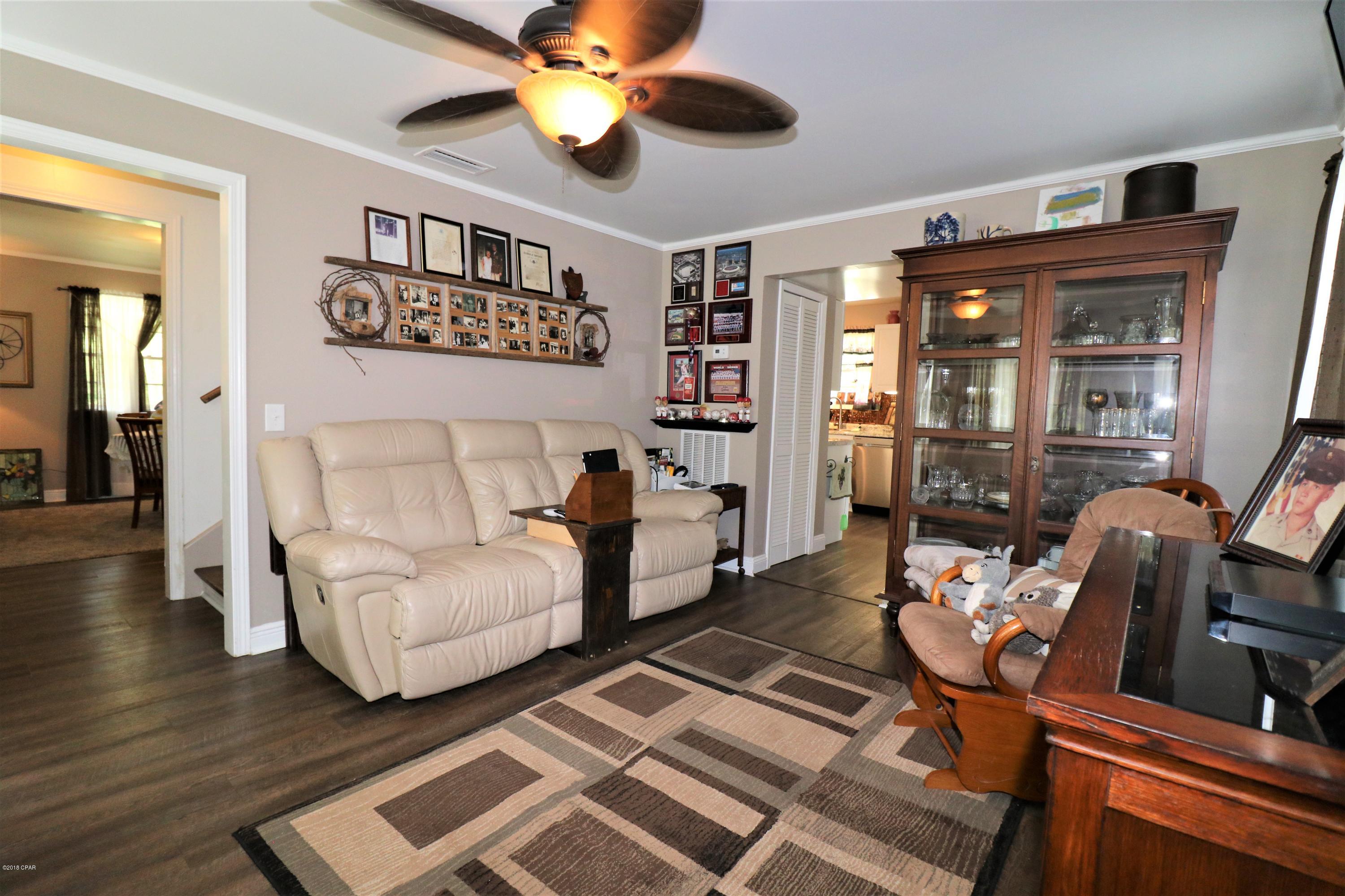 [No Recorded Subdiv] - Residential