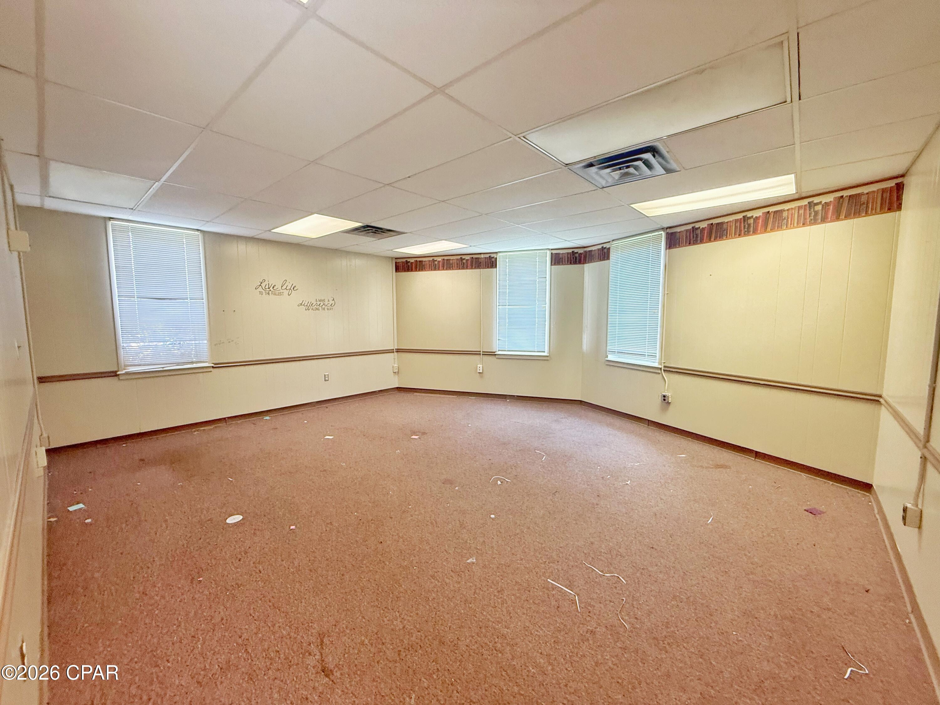 [No Recorded Subdiv] - Commercial Sale