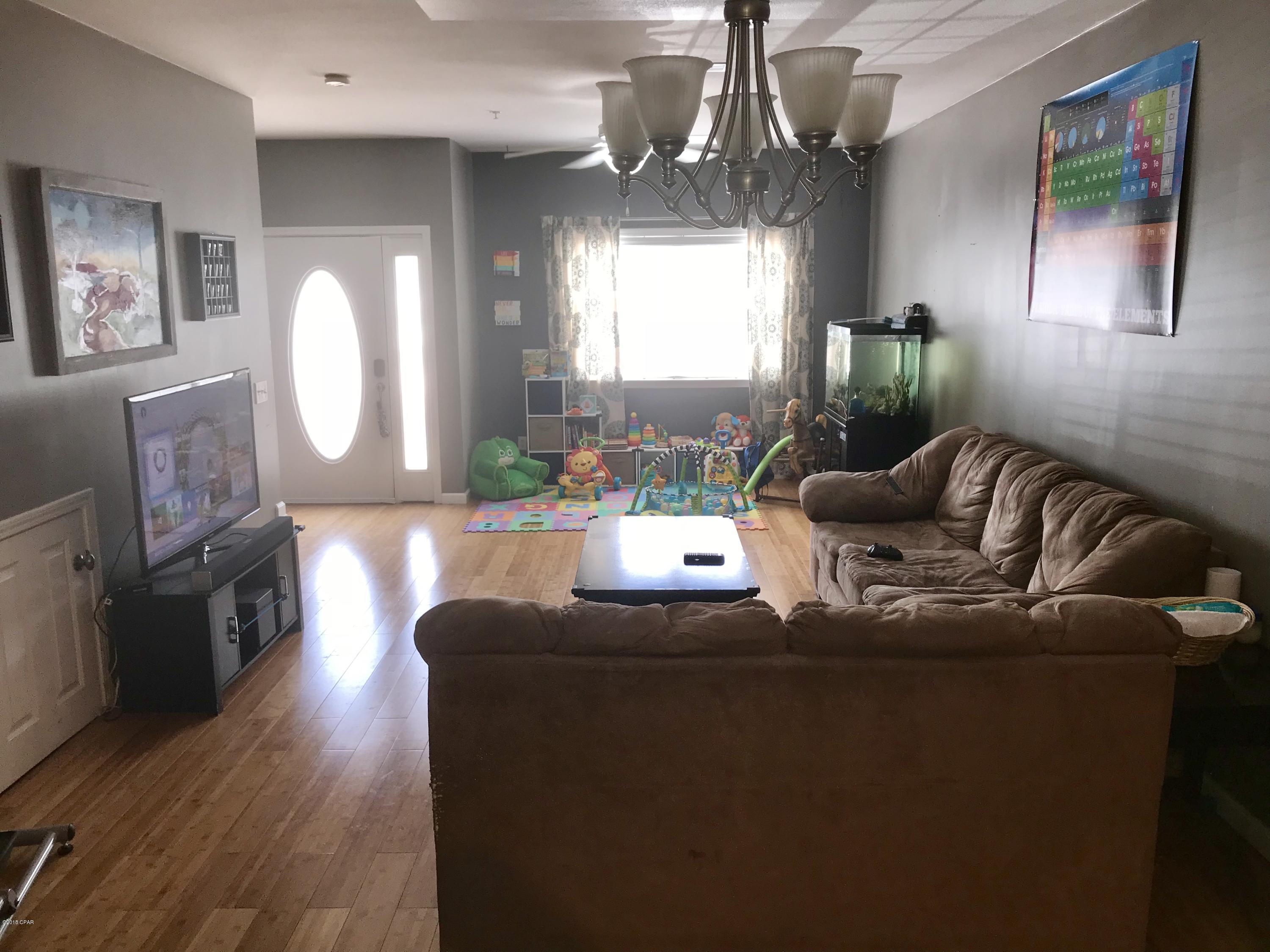 Annabella's Townhomes - Residential Lease