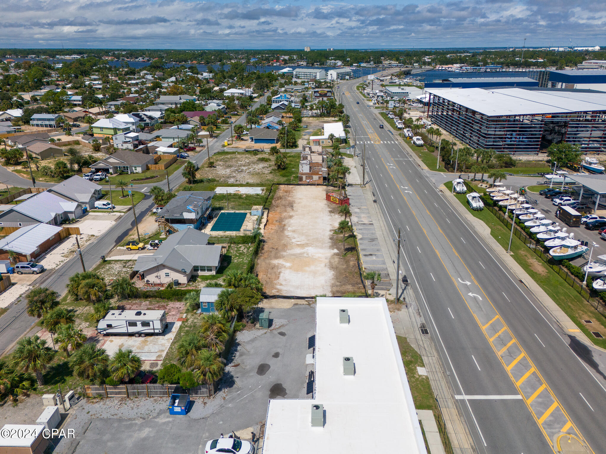Gulf Lagoon Beach - Land