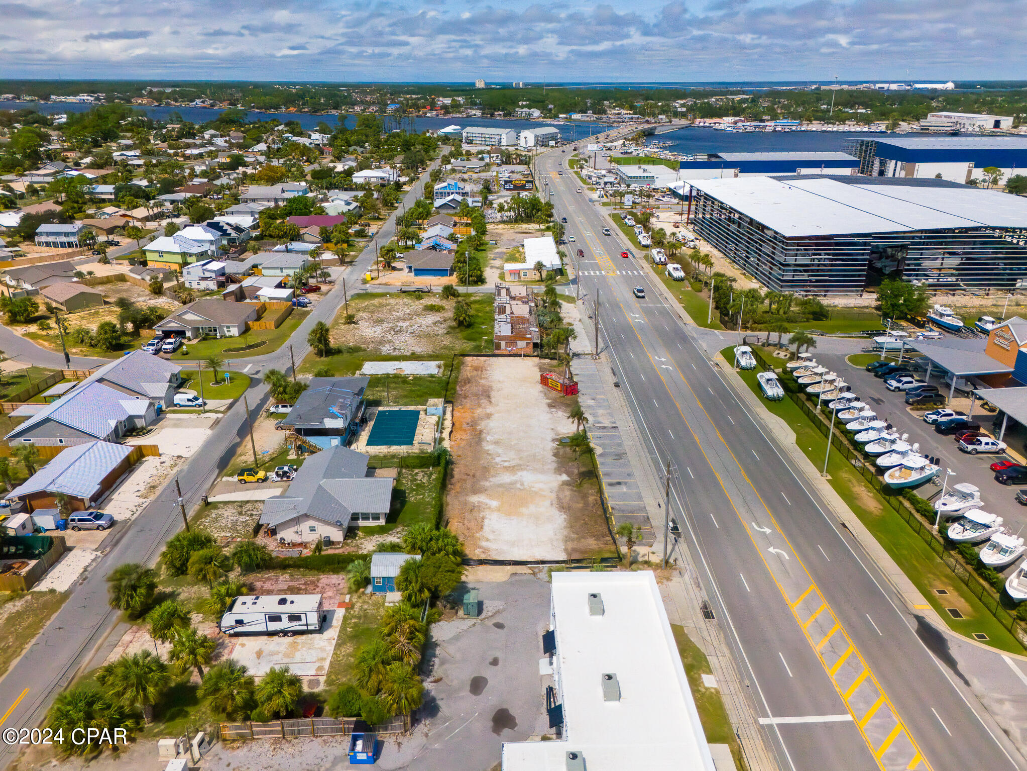 Gulf Lagoon Beach - Land