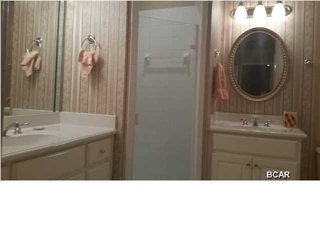 Oaks Plantation - Residential