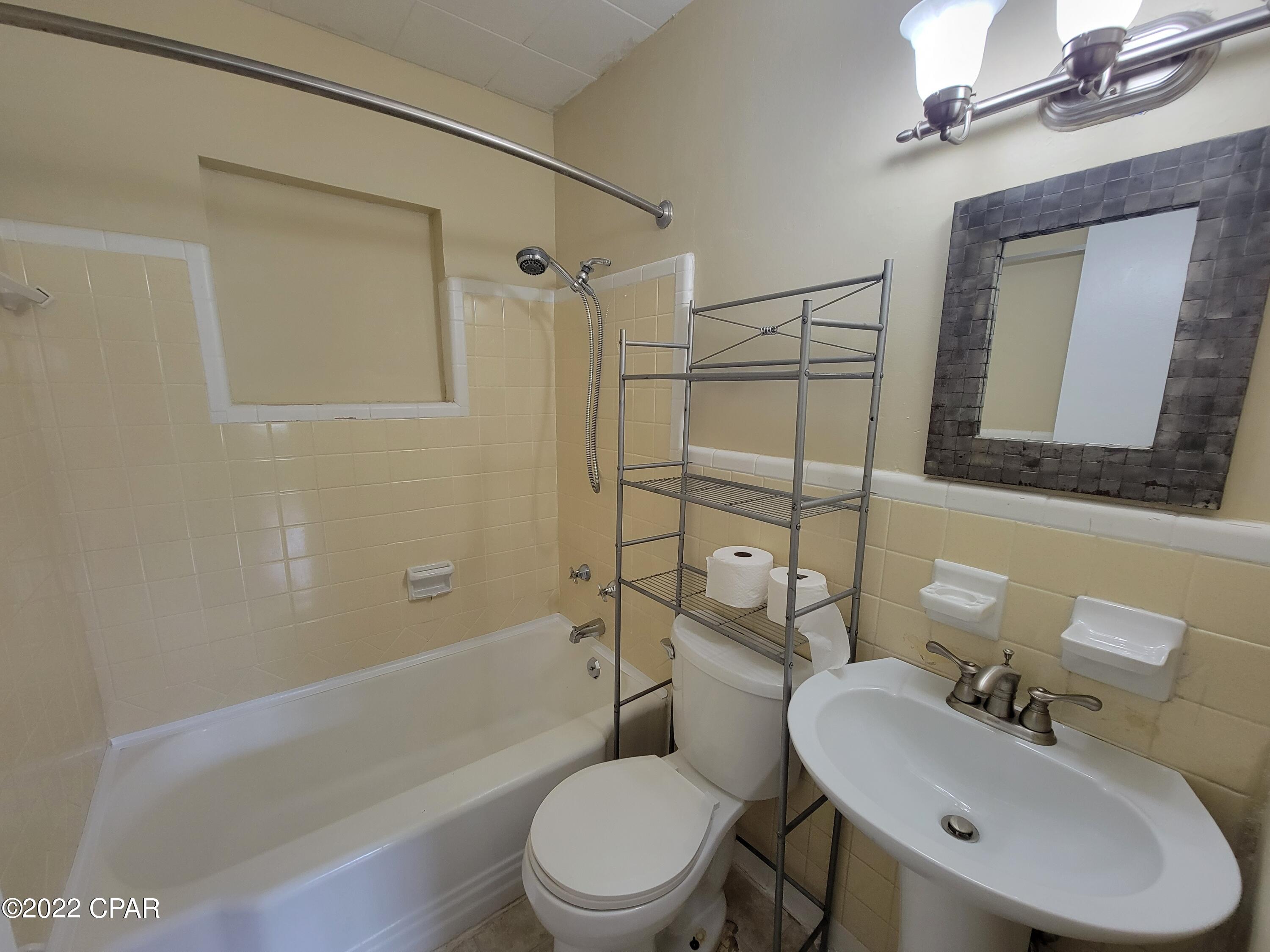 Caroline Add Unit 2 - Residential