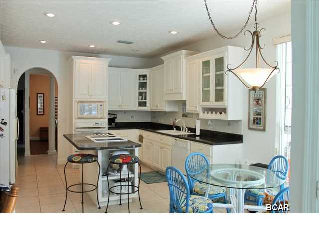 Mowat Highlands Ph IX - Residential