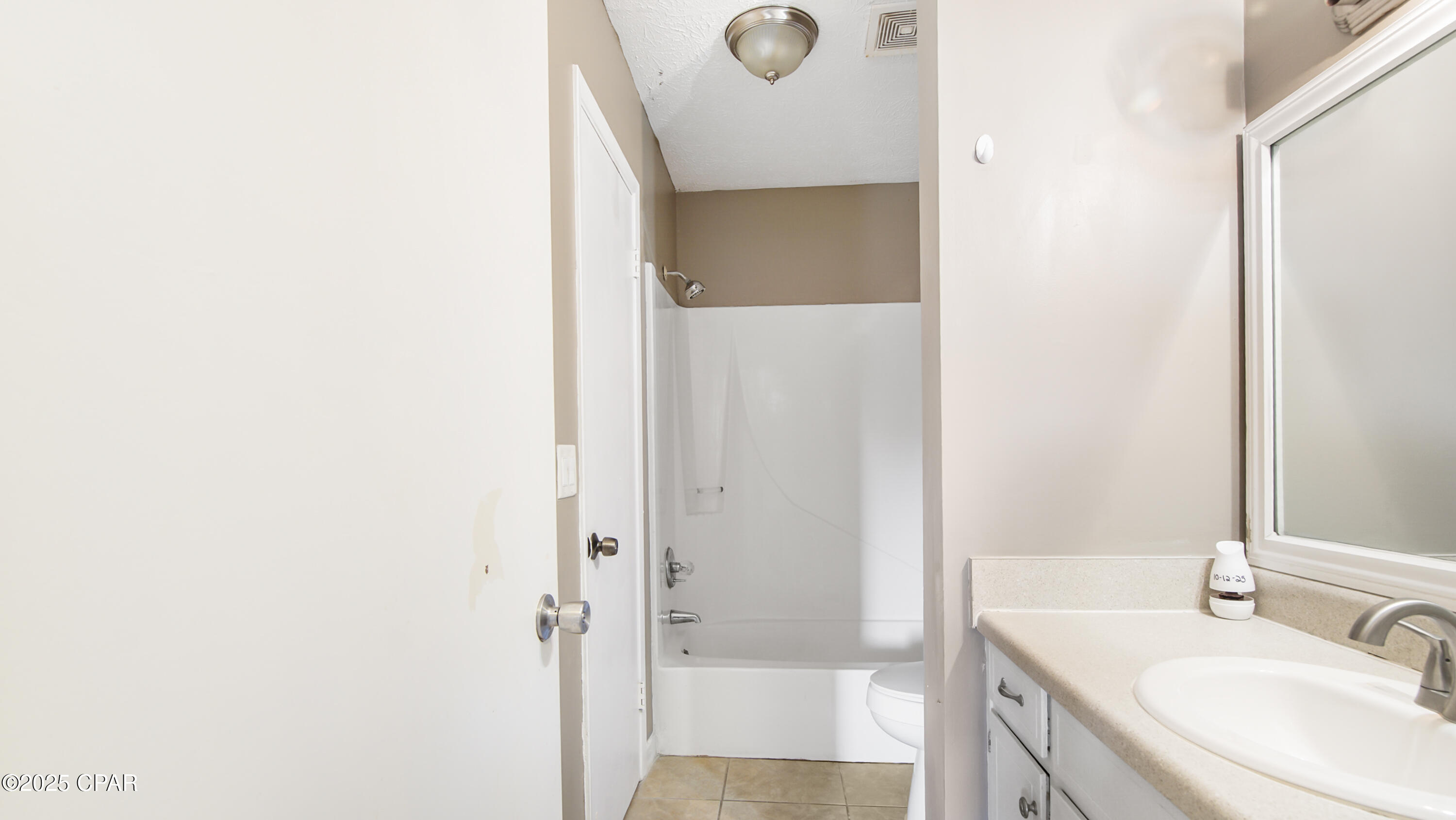 Venetian Villa - Residential