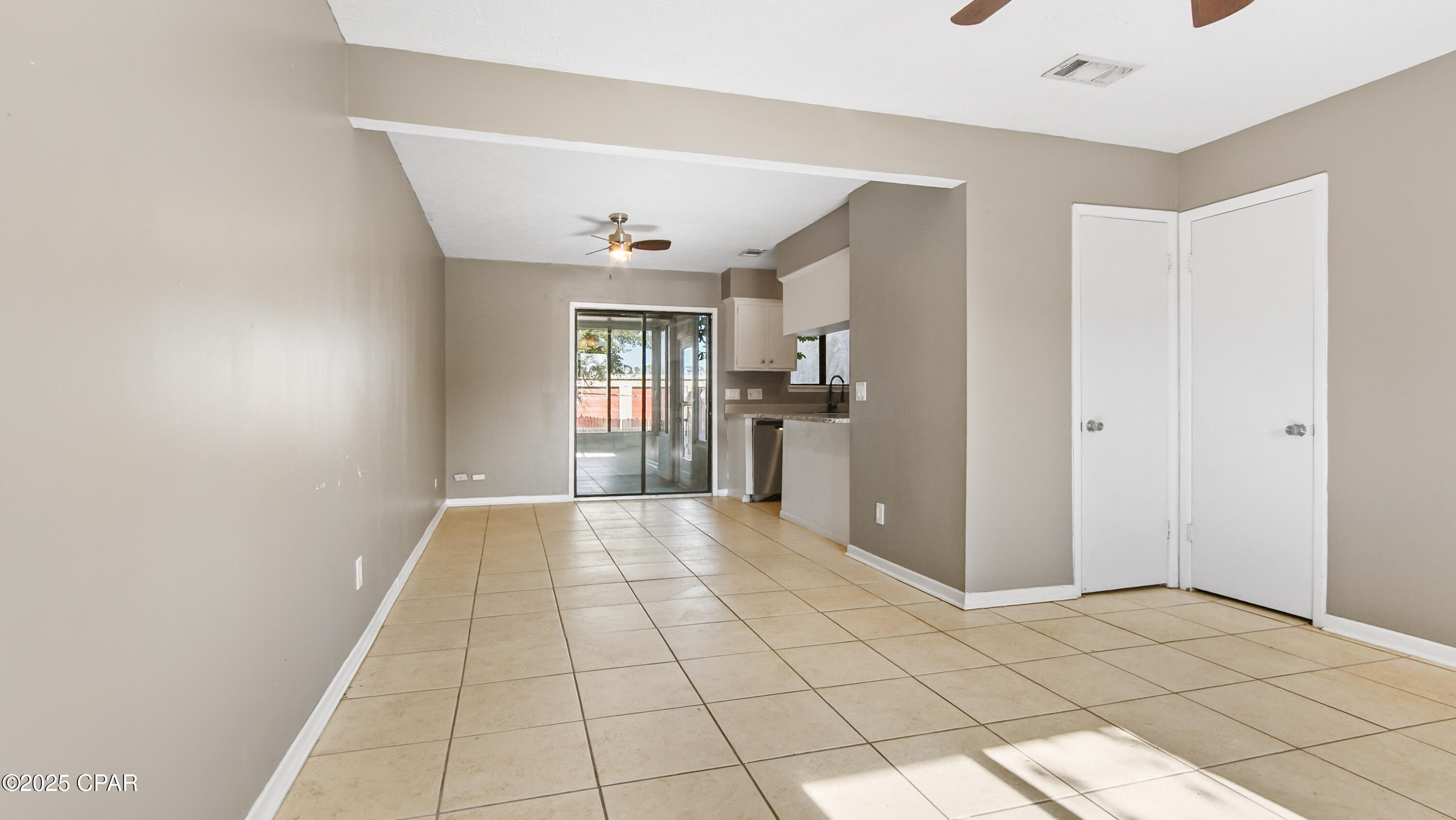 Venetian Villa - Residential