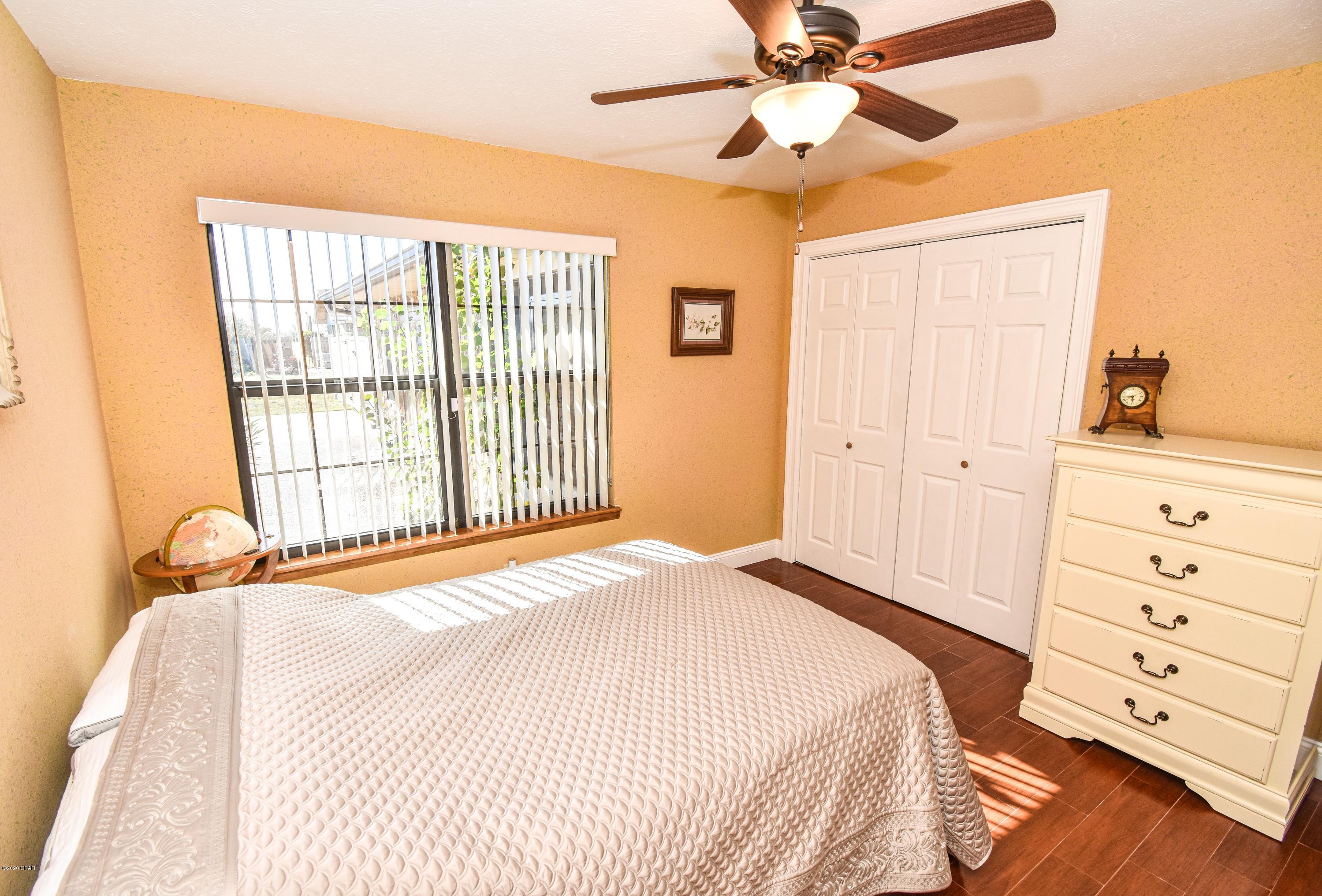 Imperial Oaks - Residential