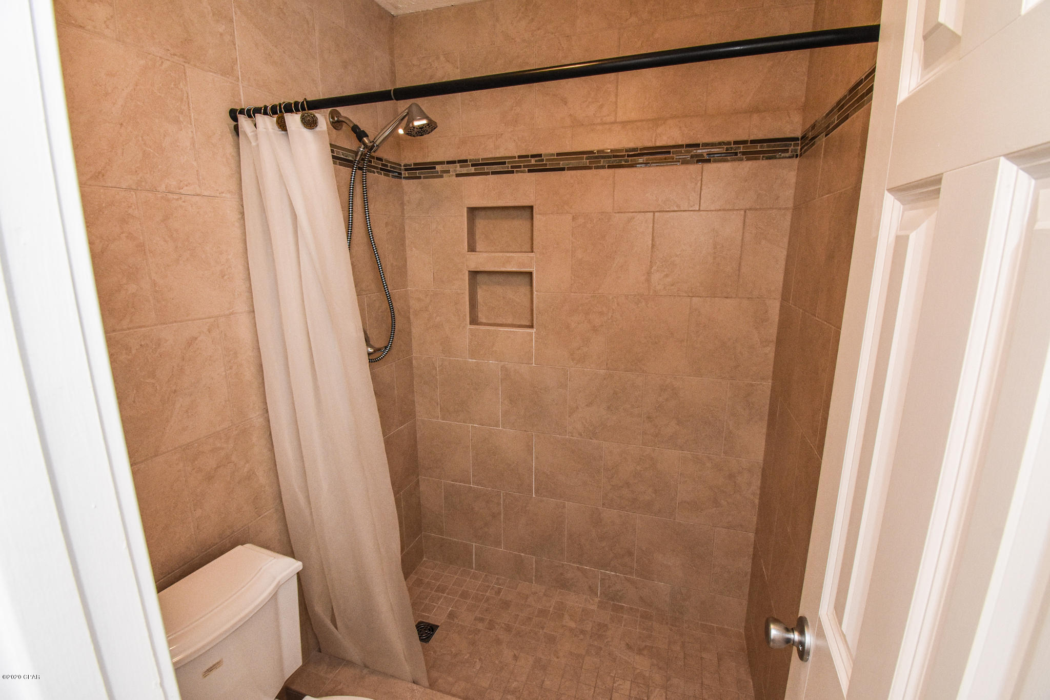 Imperial Oaks - Residential