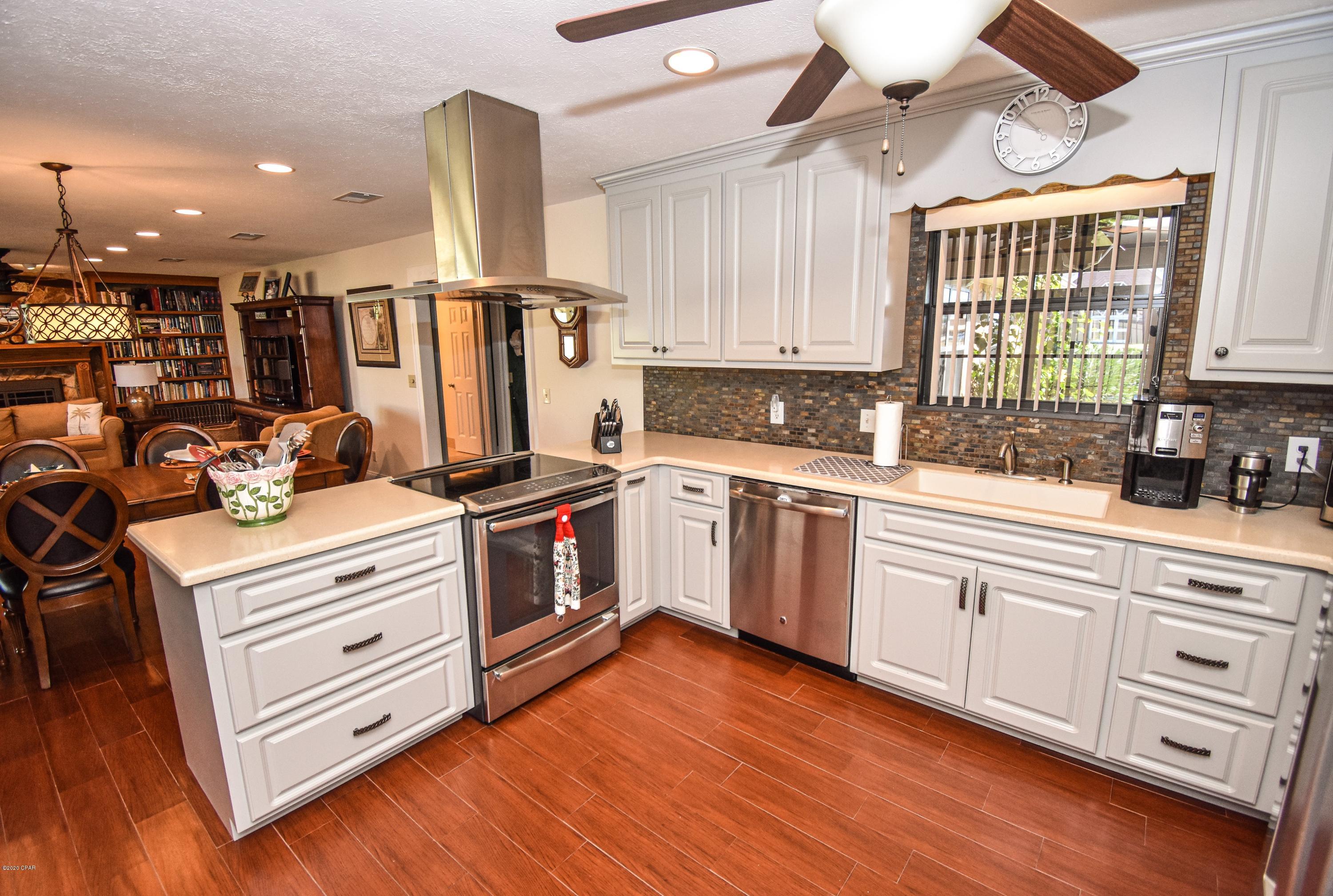 Imperial Oaks - Residential