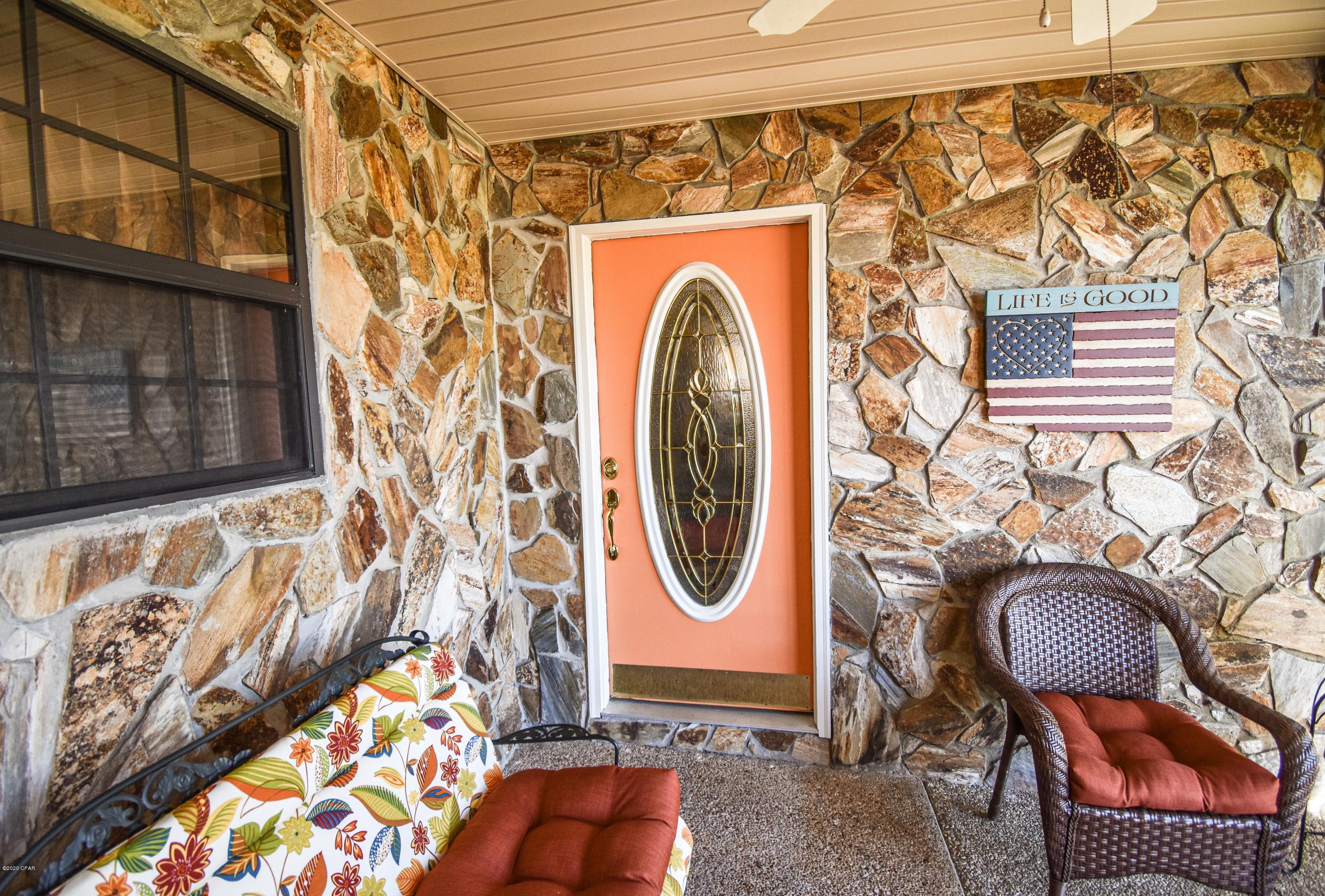 Imperial Oaks - Residential