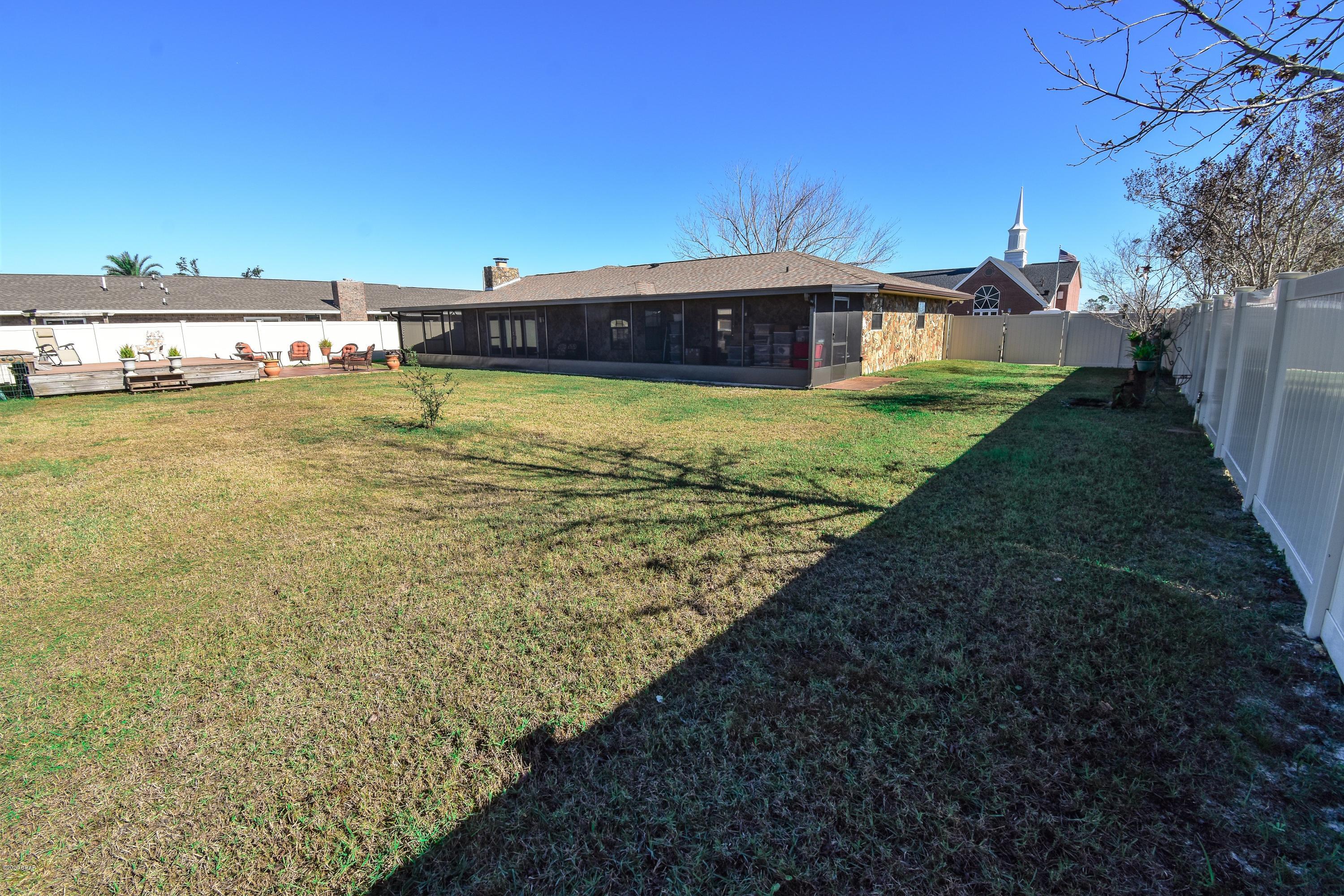 Imperial Oaks - Residential