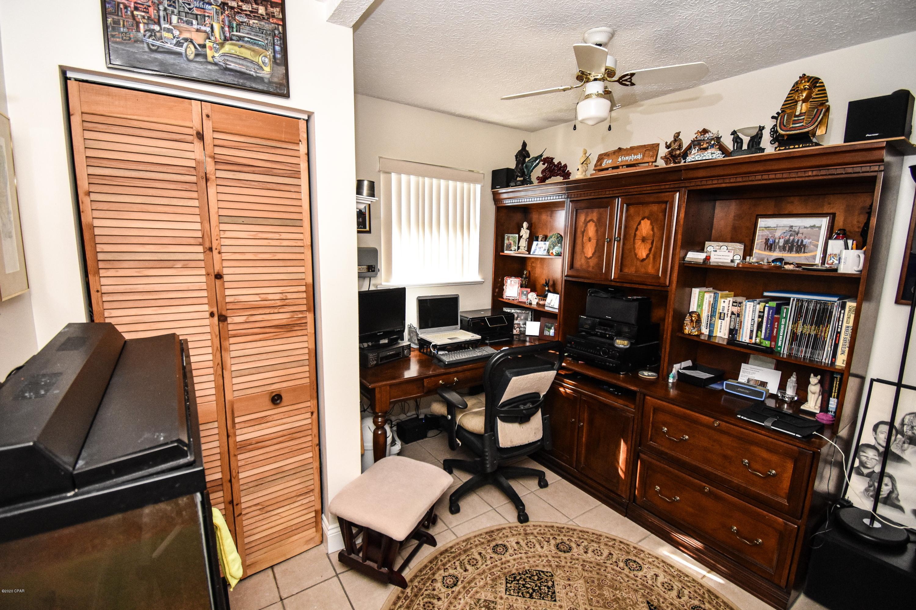 Imperial Oaks - Residential