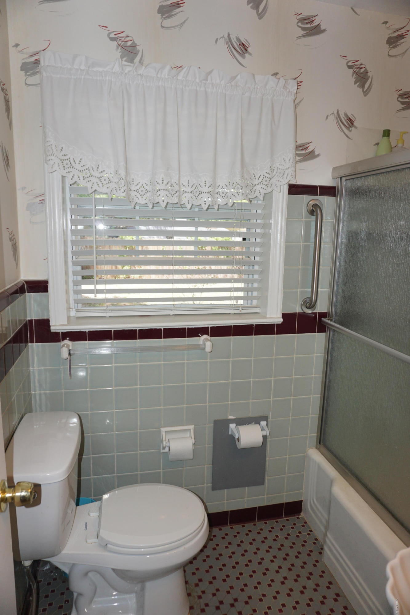 Cove Terrace 3rd Add - Residential