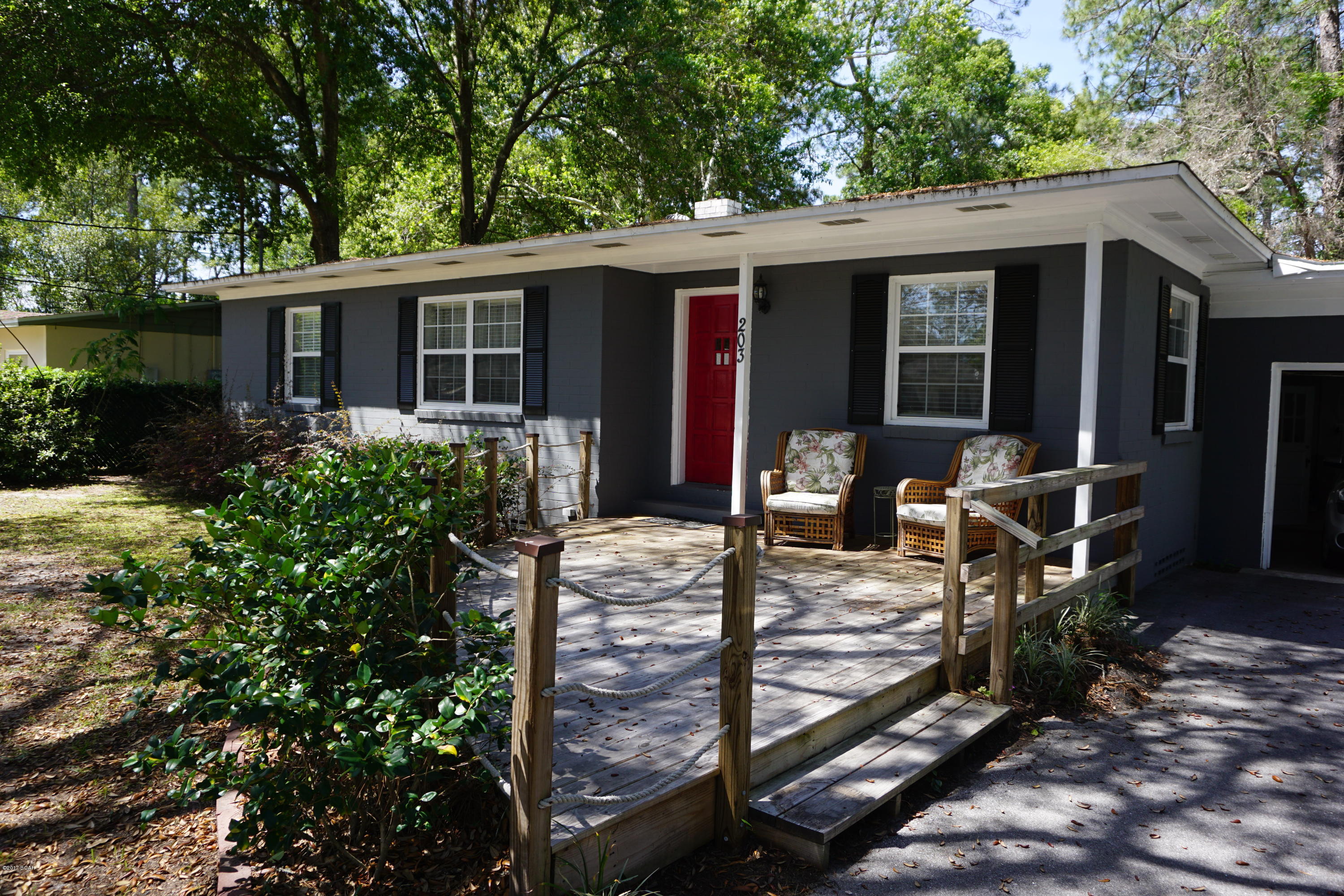 Cove Terrace 3rd Add - Residential