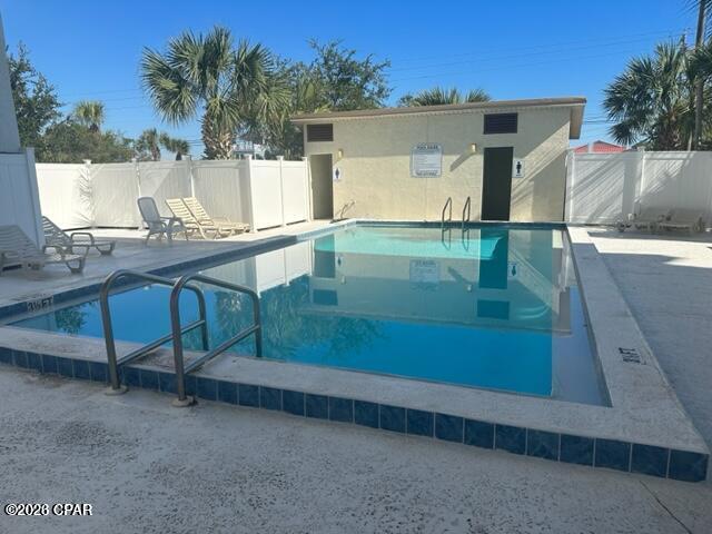 Sand Castles Villas Condo - Residential Lease