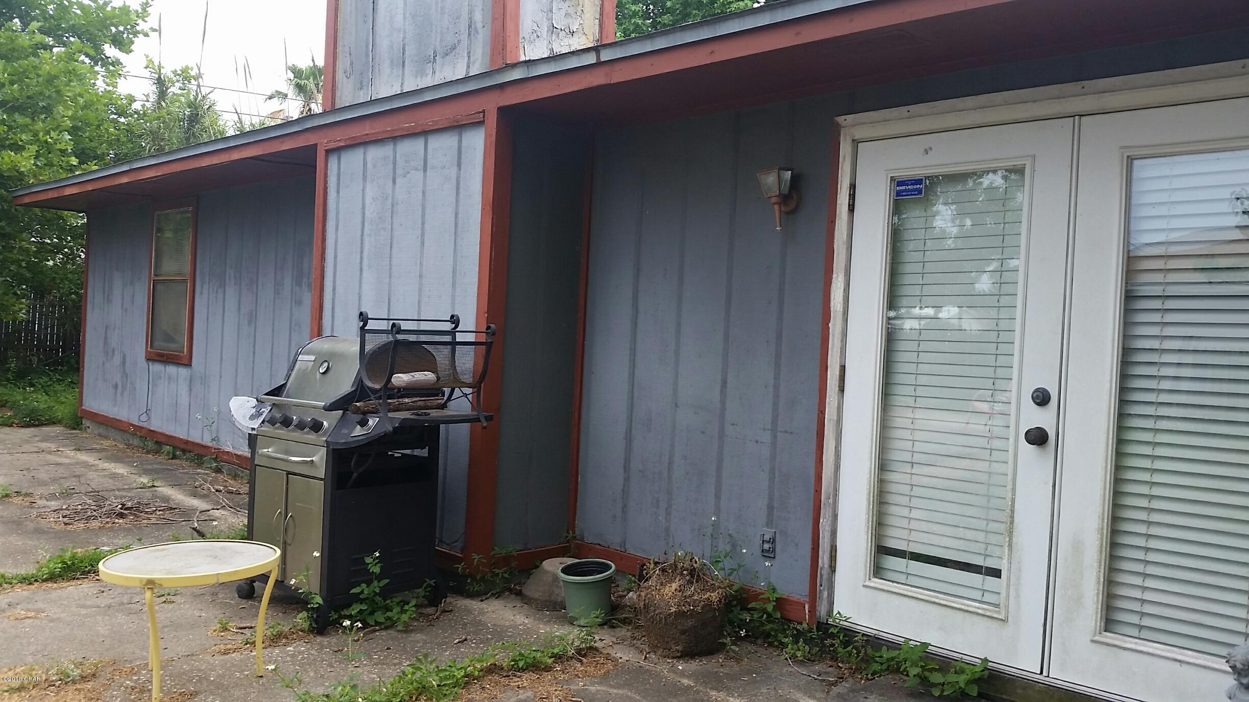 Hutchison's 2nd To Bahama Bch - Residential