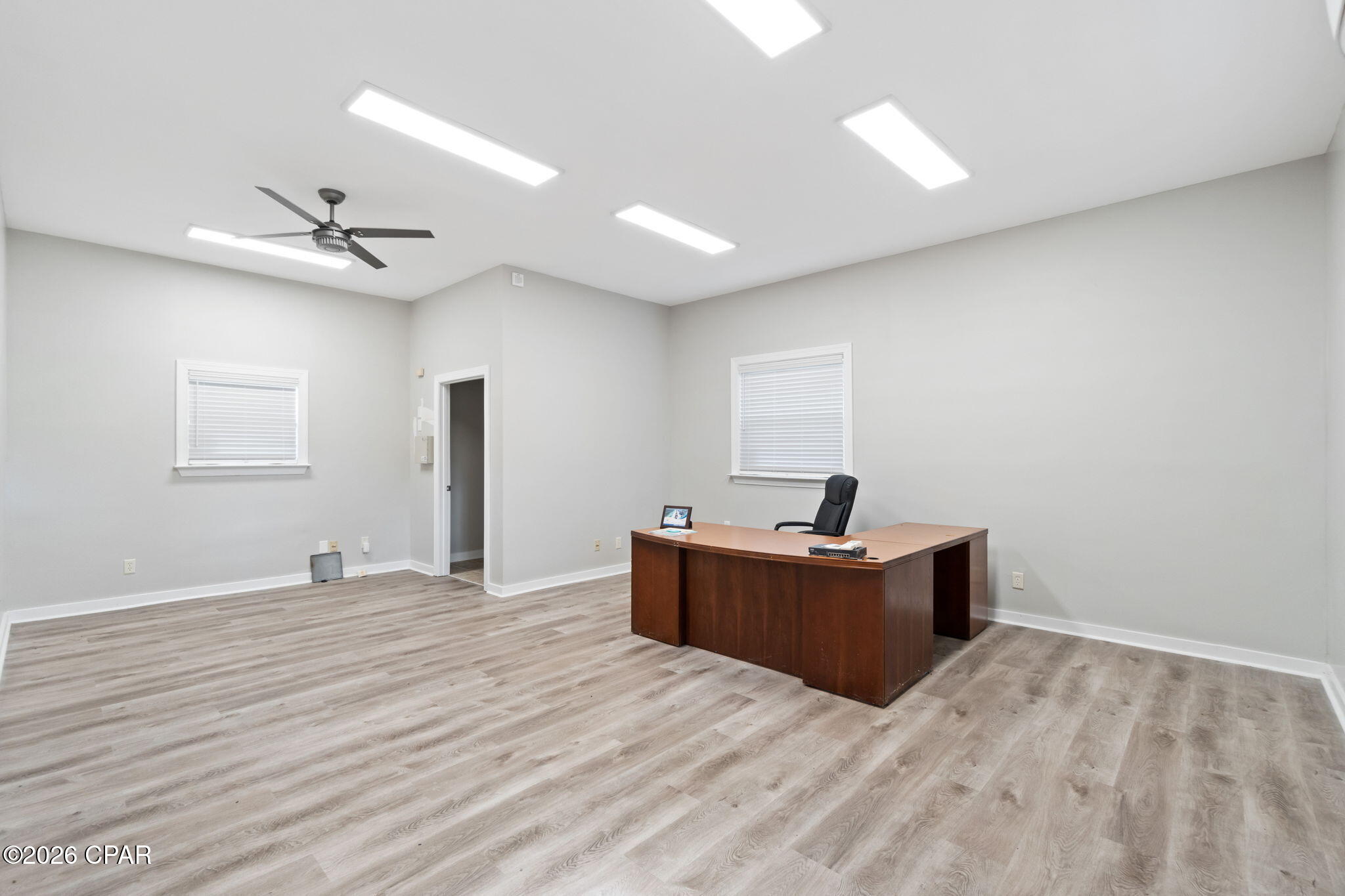 [No Recorded Subdiv] - Commercial Lease