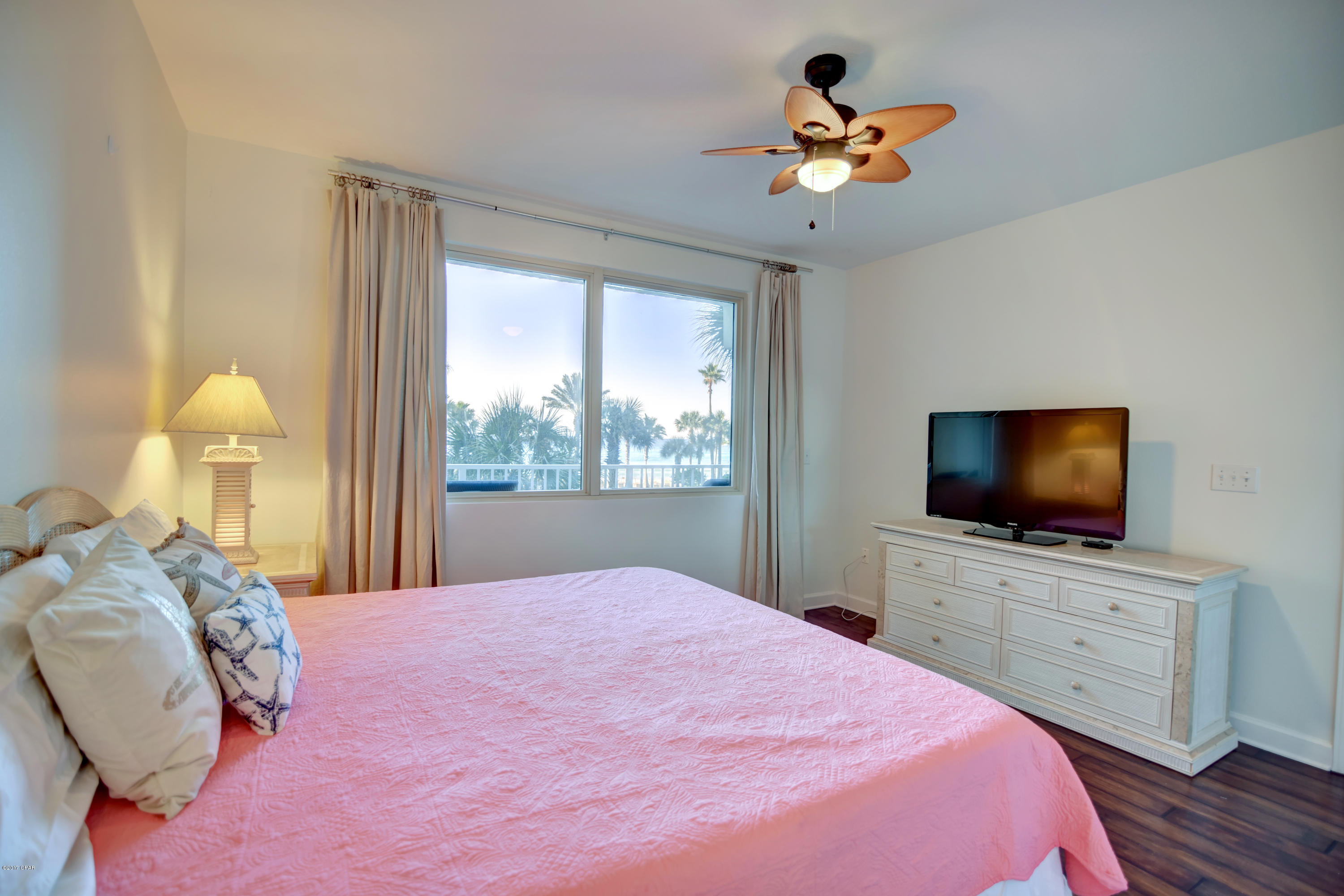 Shores Of Panama - Residential