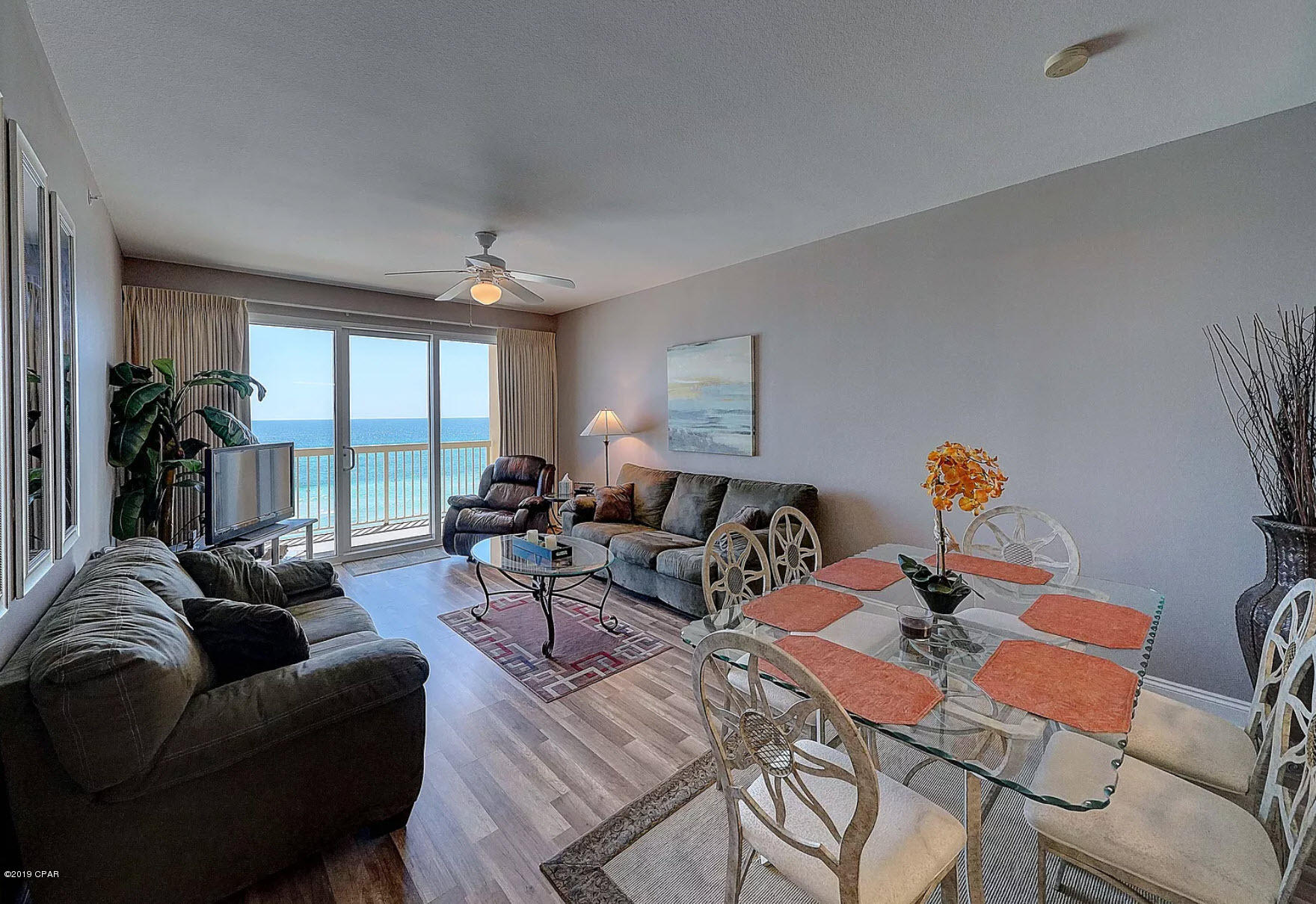 Calypso Towers I - Residential