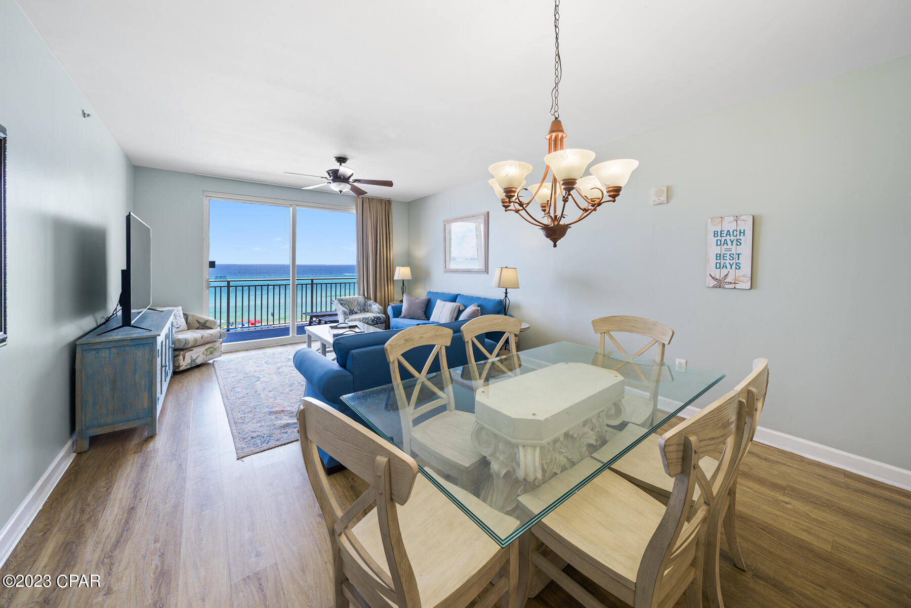 Splash Condo - Residential