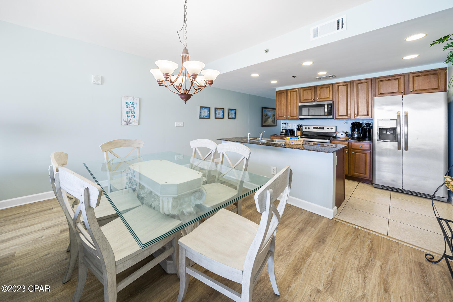 Splash Condo - Residential