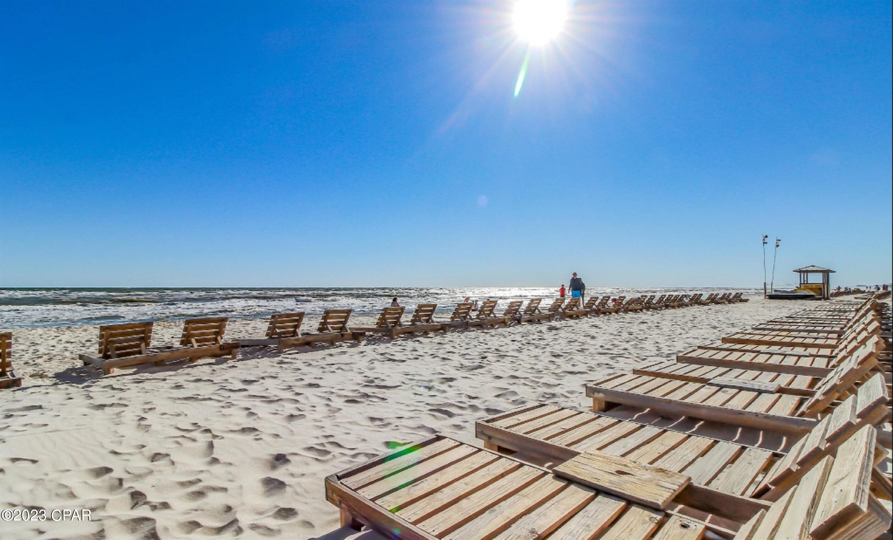 Splash Condo - Residential