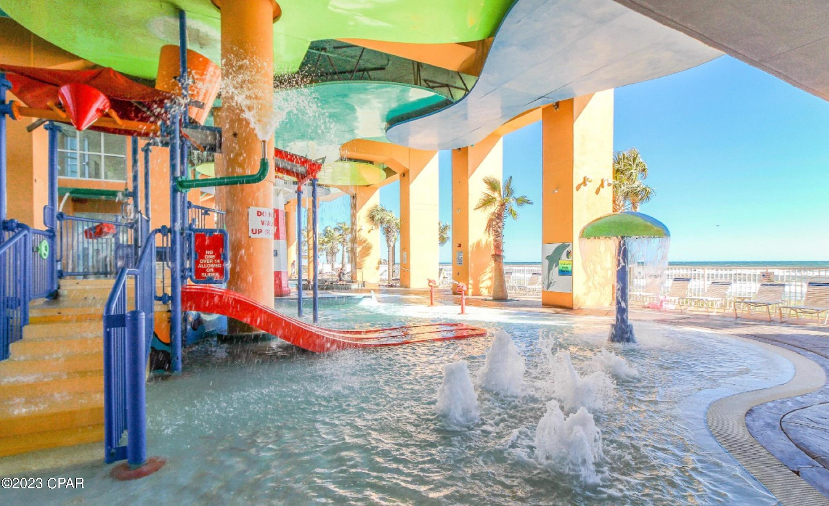 Splash Condo - Residential