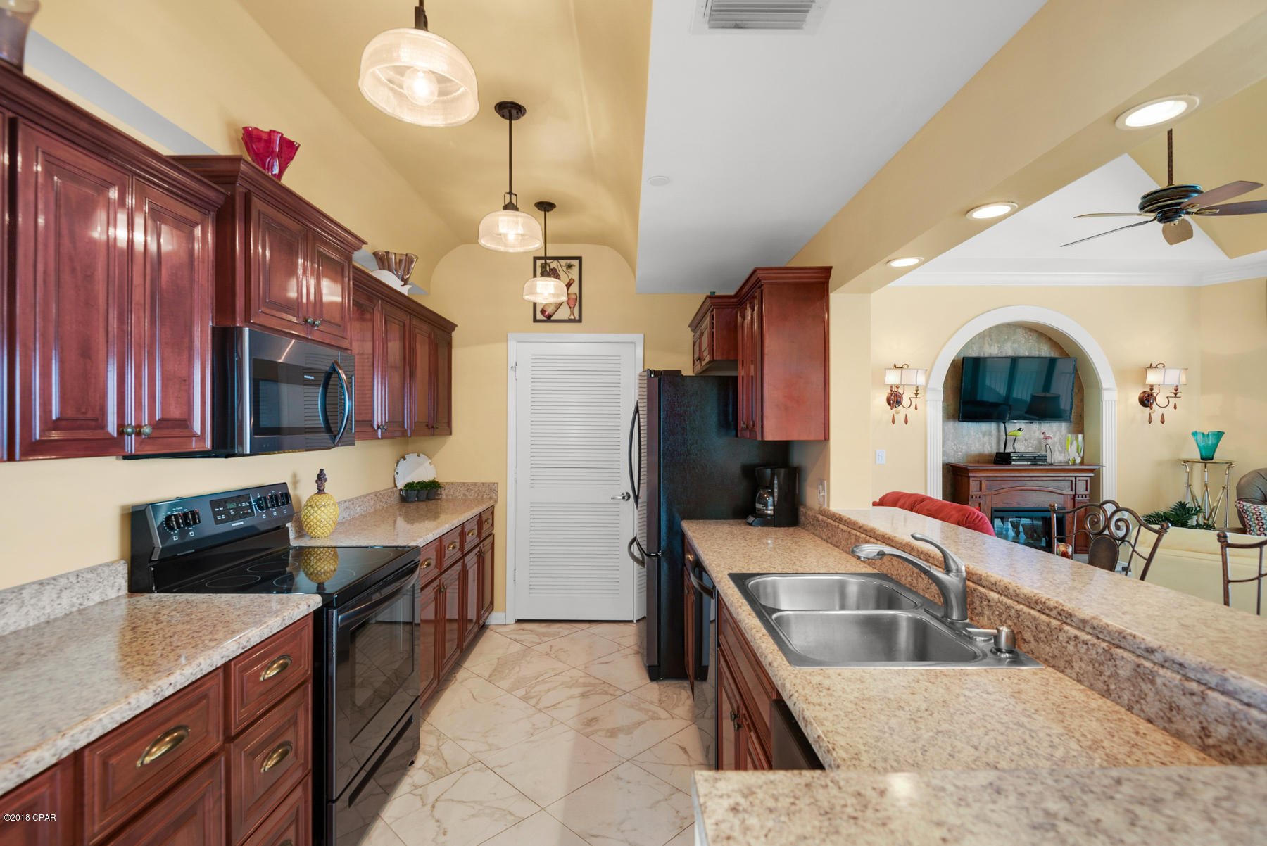 Long Beach Towers IV - Residential