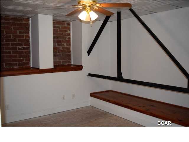 No Named Subdivision - Commercial Lease