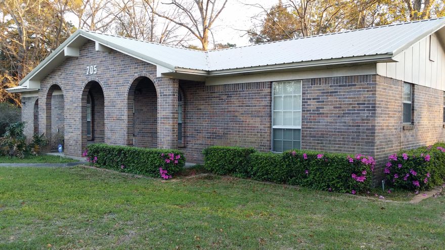 All sizes are appx//Estate Sale! Owner has passed and sellers are ready to sell!///////////////////////////////  Priced right at $169,900-Large fenced backyard with detached garage--home has 3 bedrooms 2 baths with a enclosed space that could be 4th bedroom or another sitting area!!!New paint inside and out!  New counter in bath and toilet---Could go VA/FHA/HUD -possible 100% financing!!! Call Today!!!////////////////////////