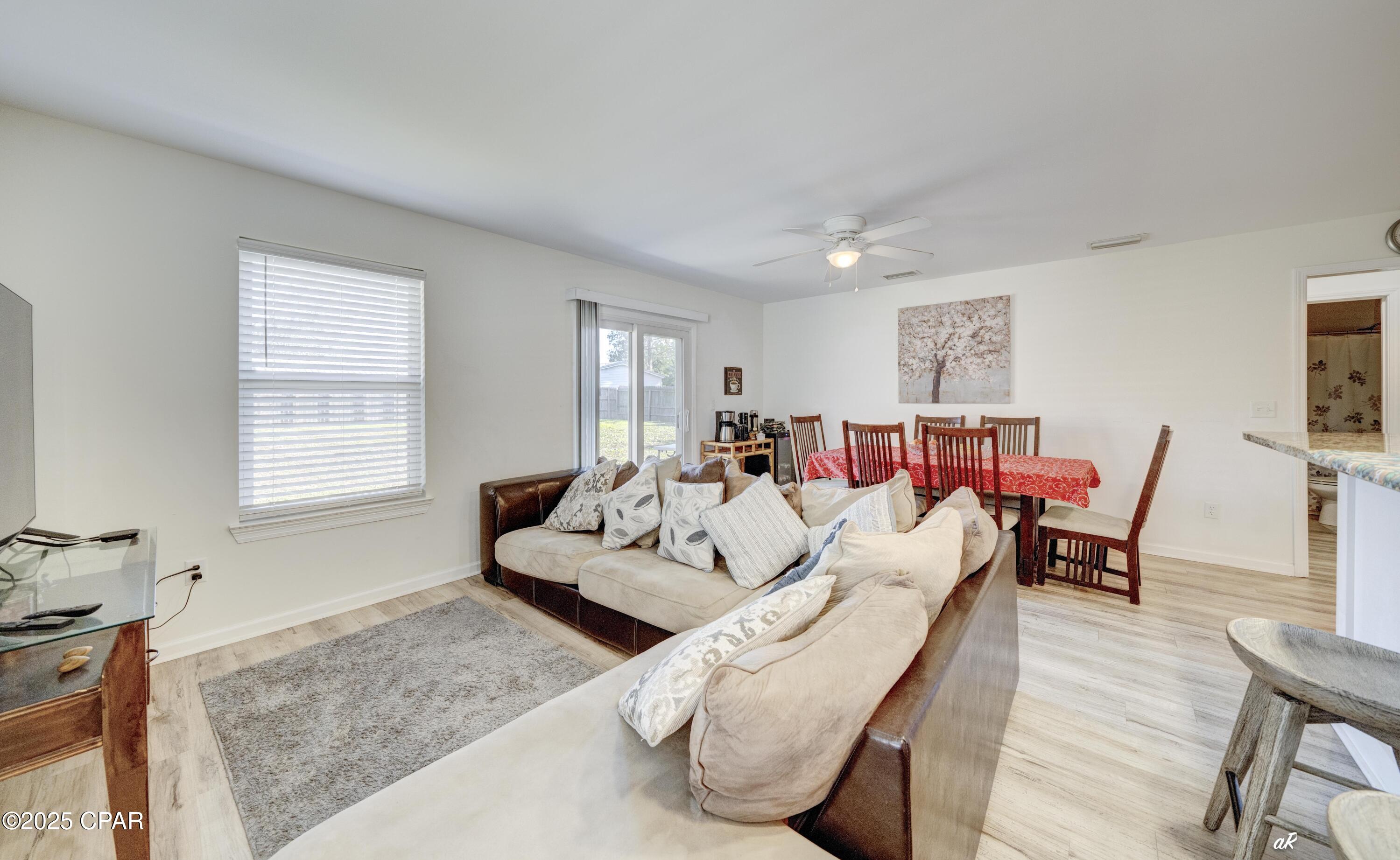 North Lagoon Oaks - Residential