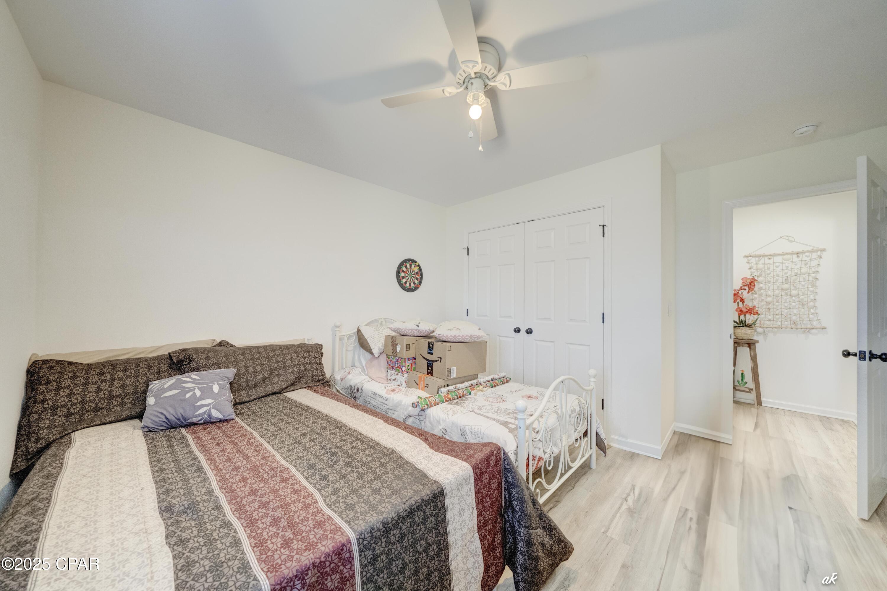 North Lagoon Oaks - Residential