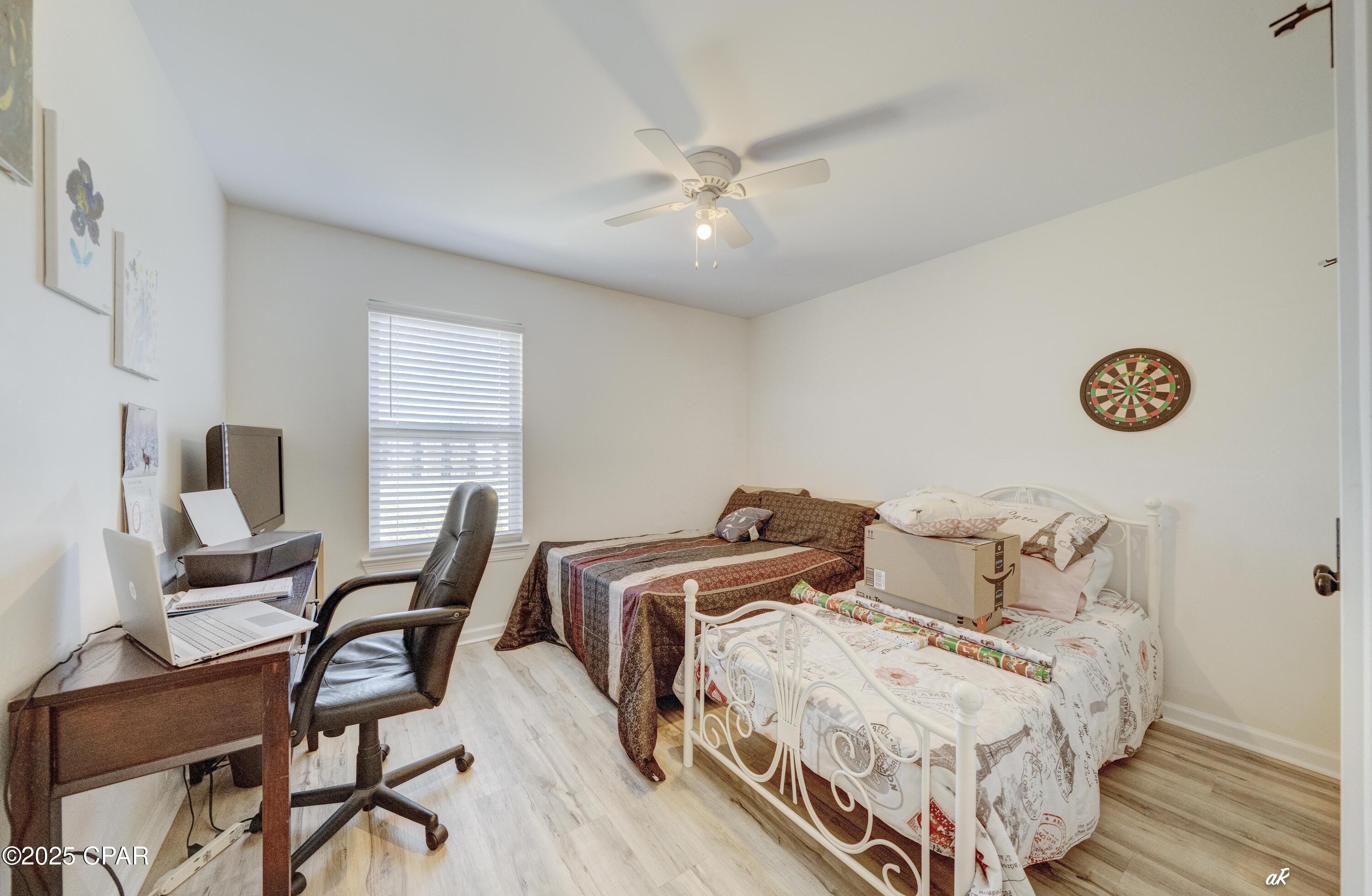 North Lagoon Oaks - Residential