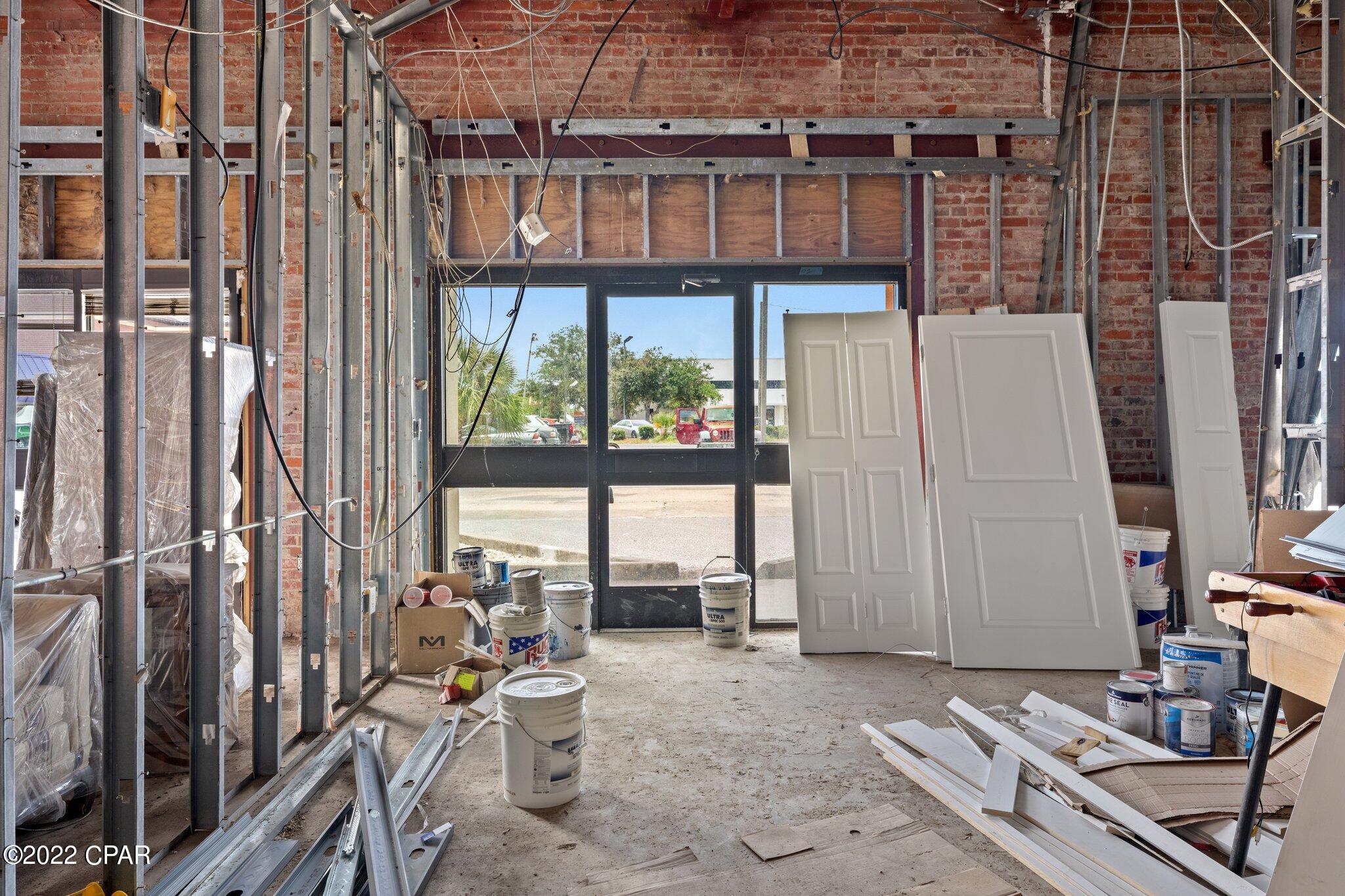 [No Recorded Subdiv] - Commercial Lease