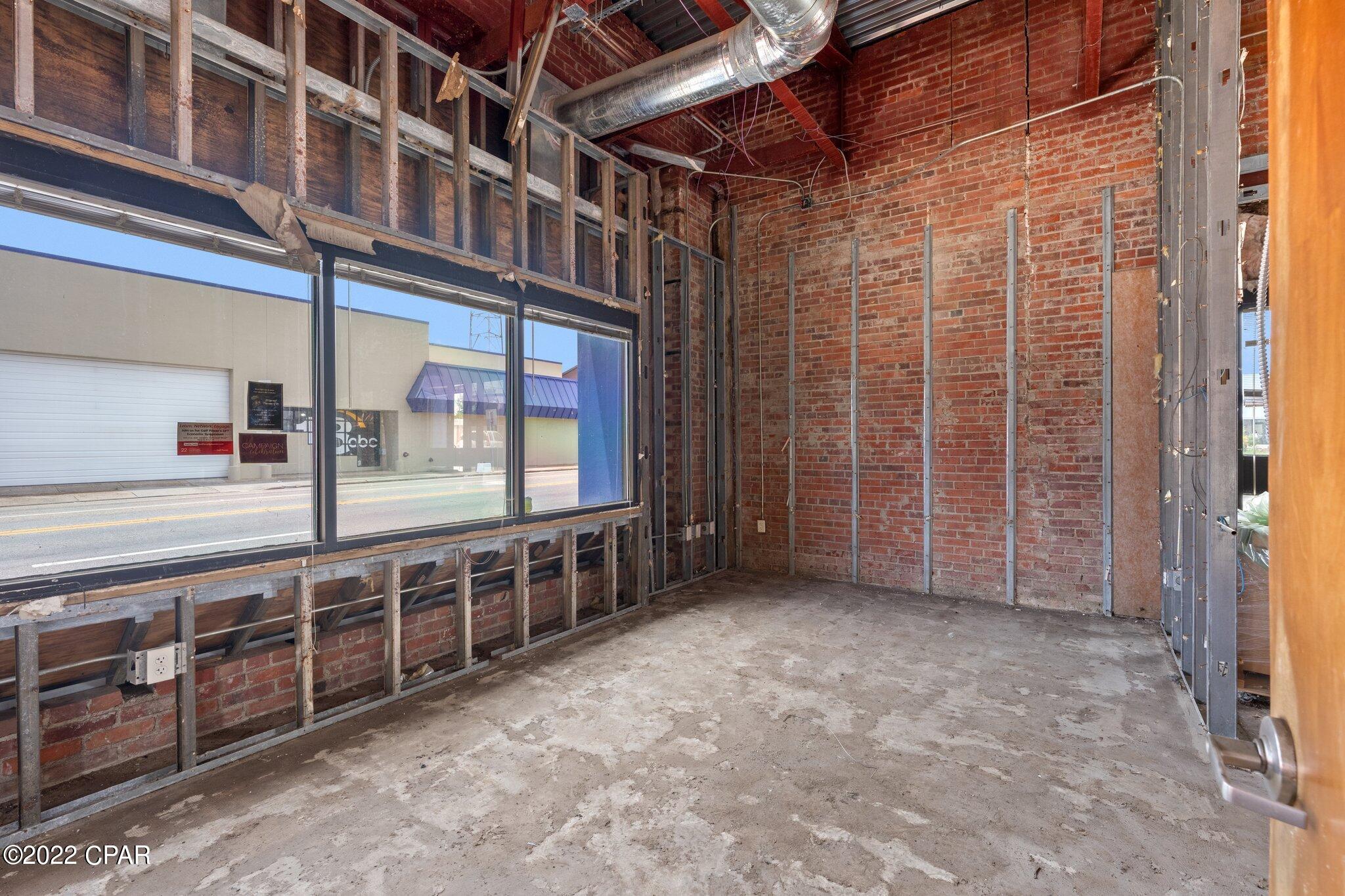 [No Recorded Subdiv] - Commercial Lease