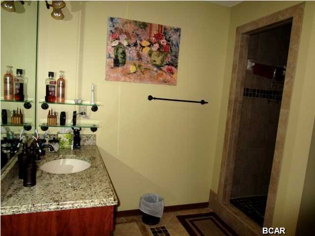 Kings Pt Harbour Unit 1 Replat - Residential