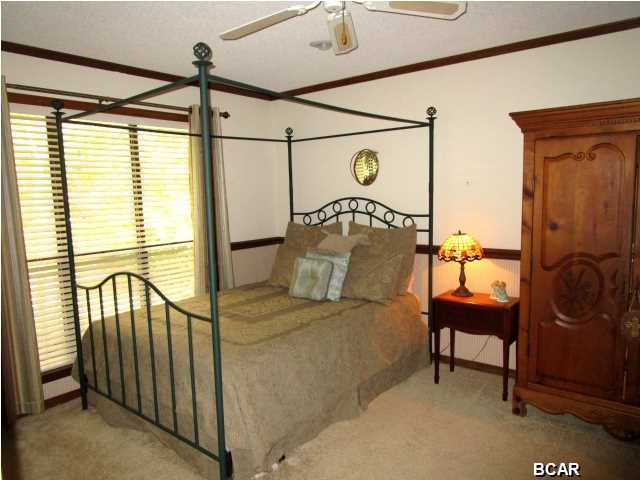 Kings Pt Harbour Unit 1 Replat - Residential