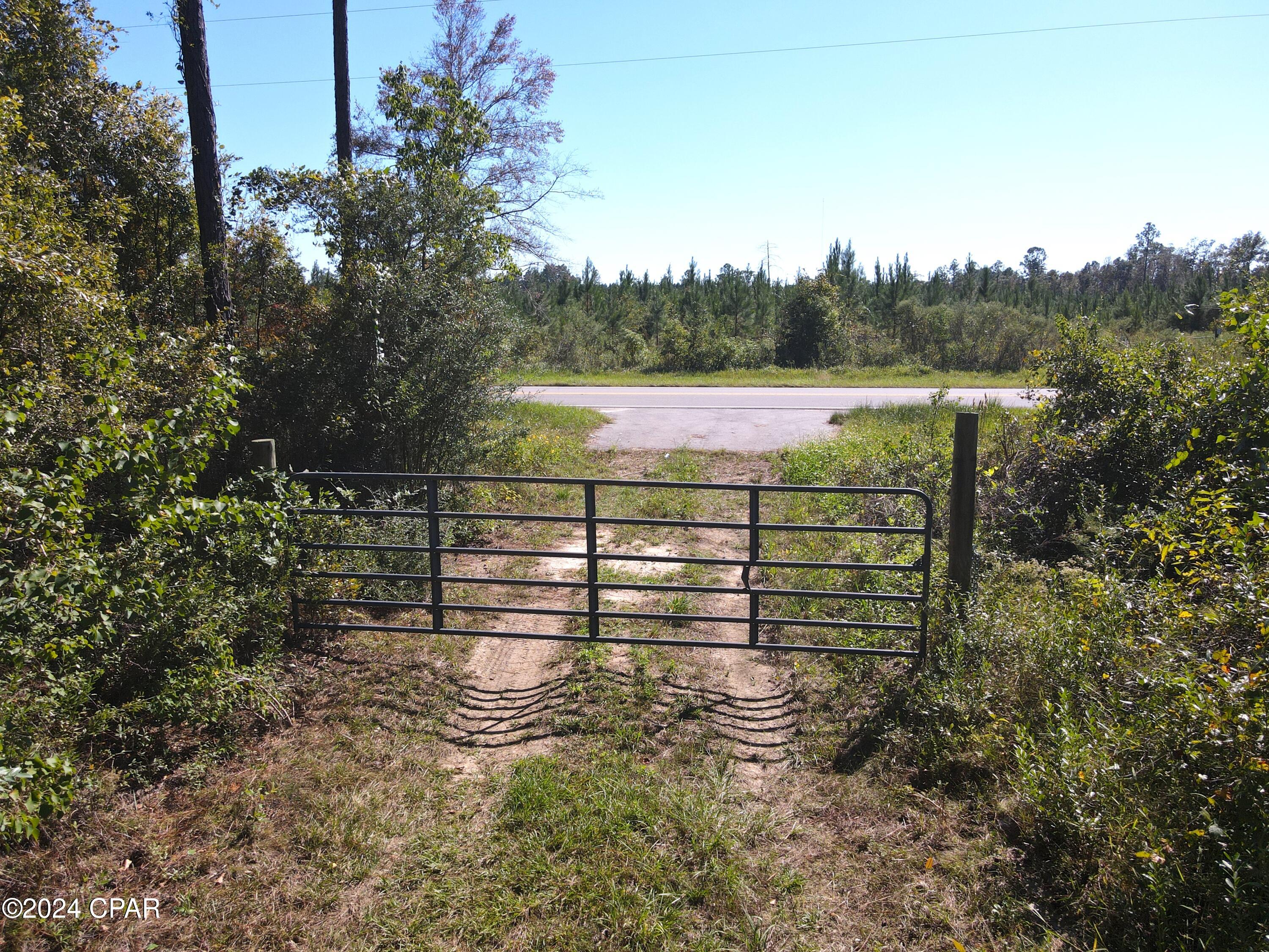 [No Recorded Subdiv] - Land