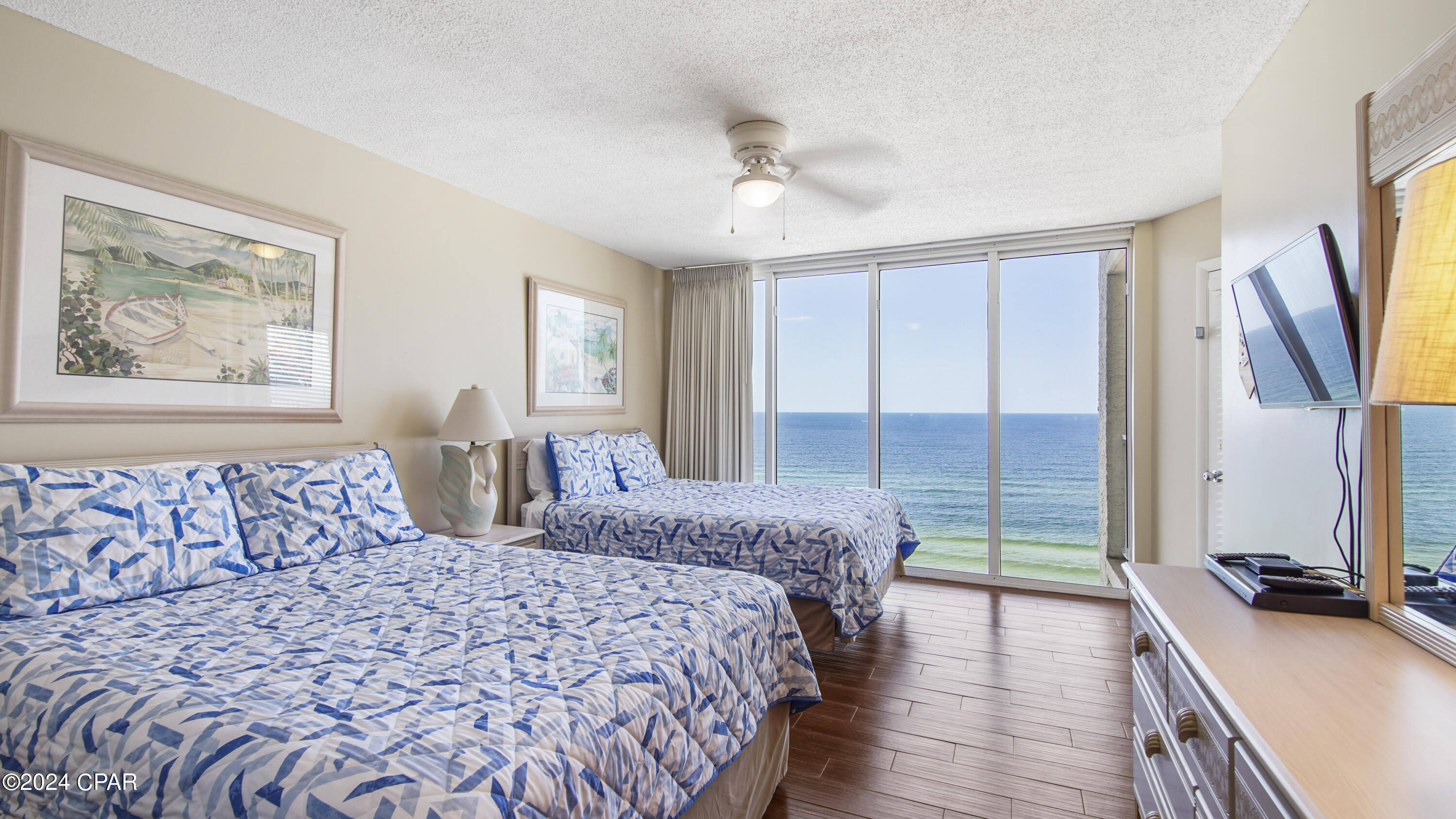 Long Beach Towers IV - Residential