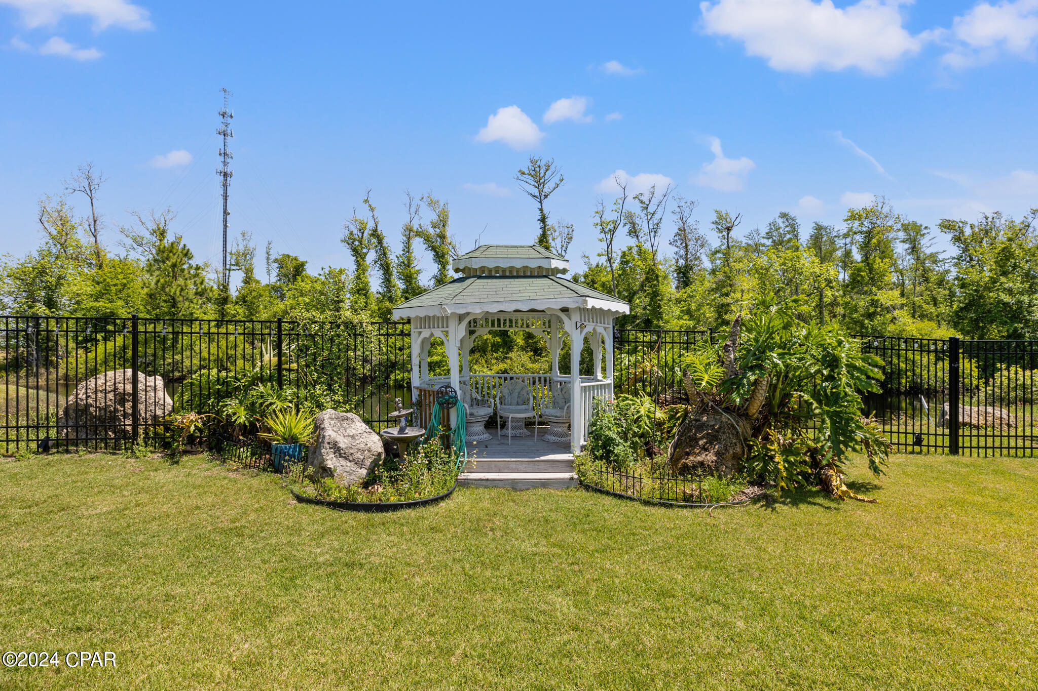 Paradise Cove - Residential