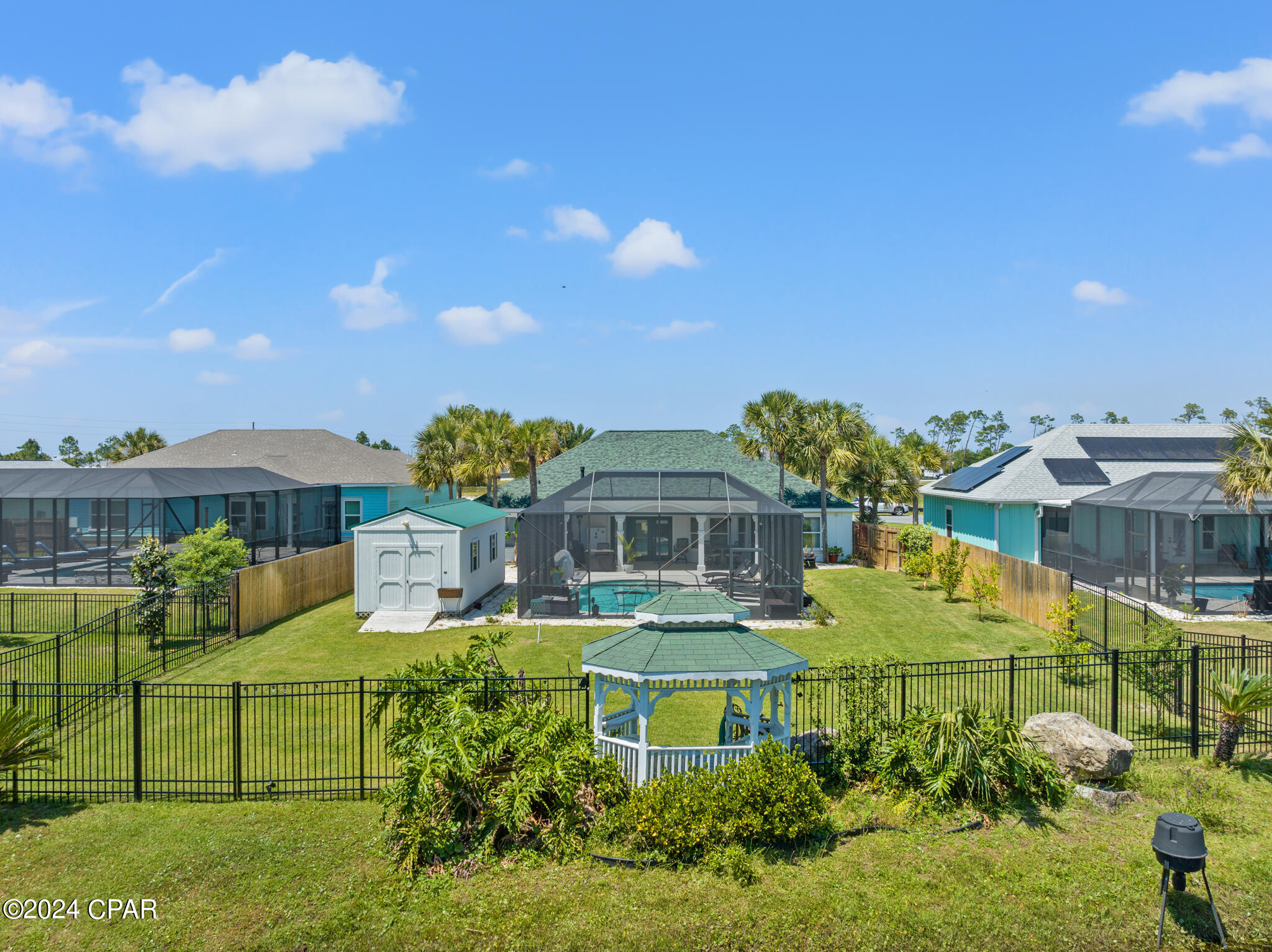 Paradise Cove - Residential