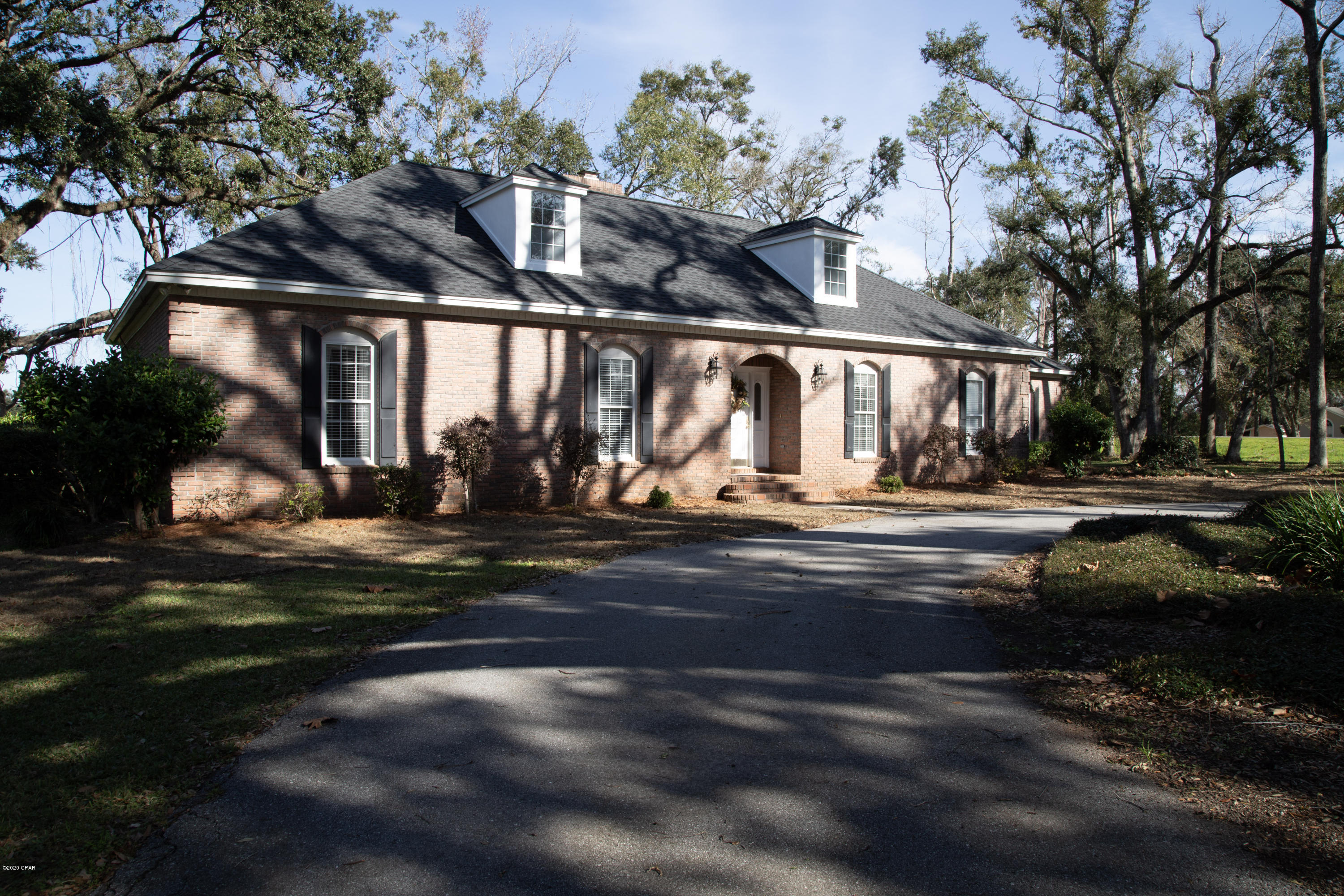 North Oaks - Residential