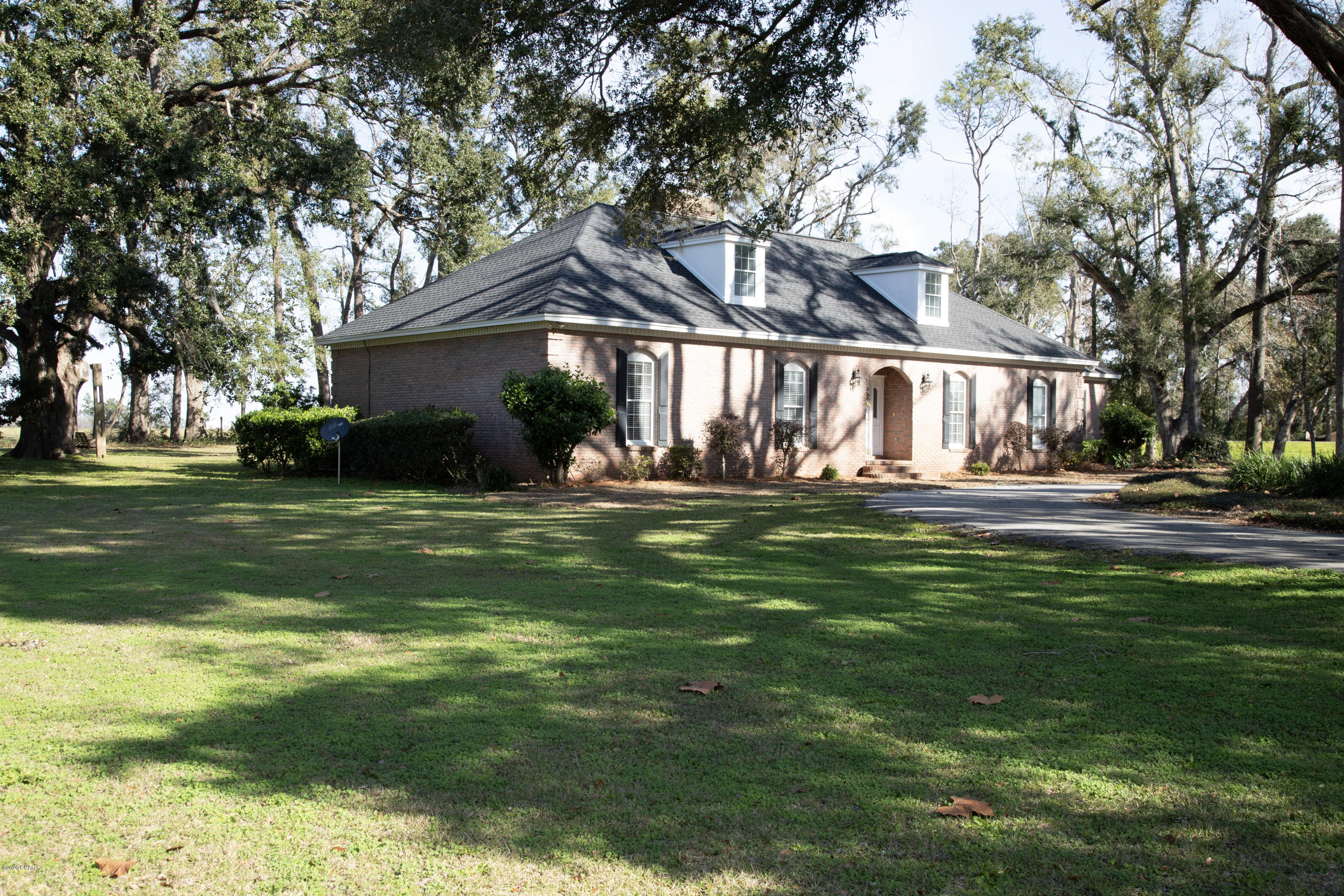 North Oaks - Residential