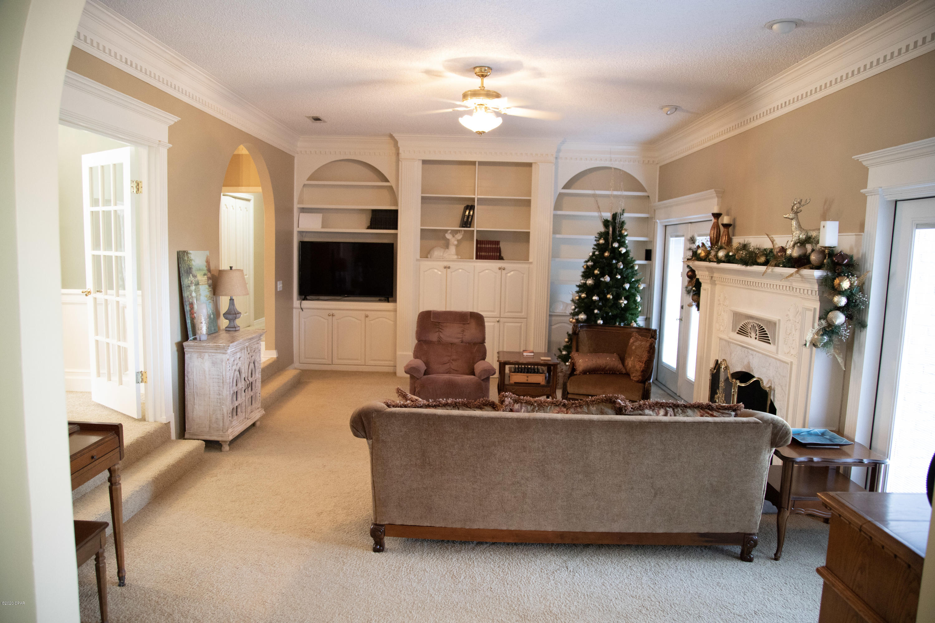 North Oaks - Residential