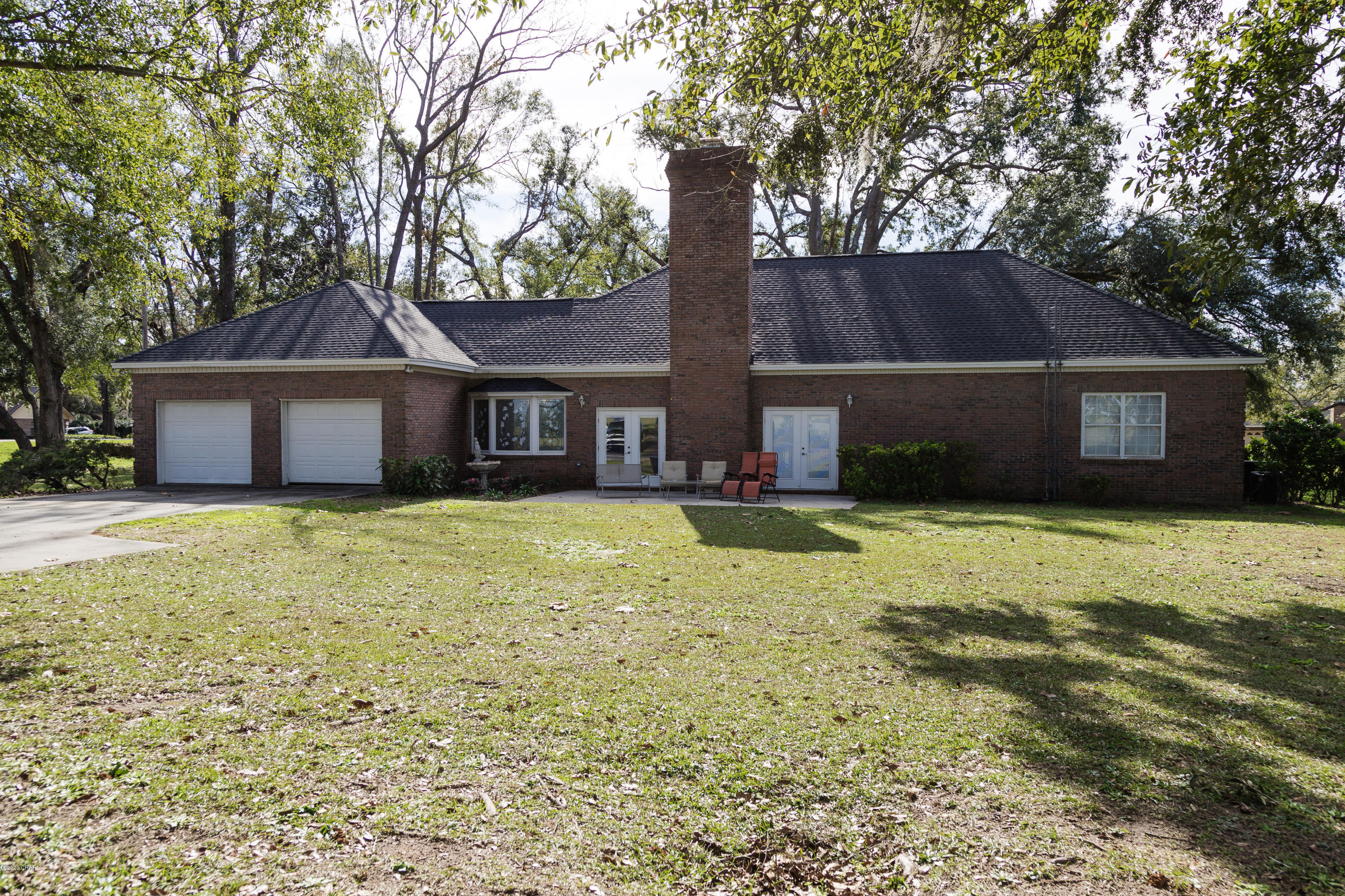 North Oaks - Residential
