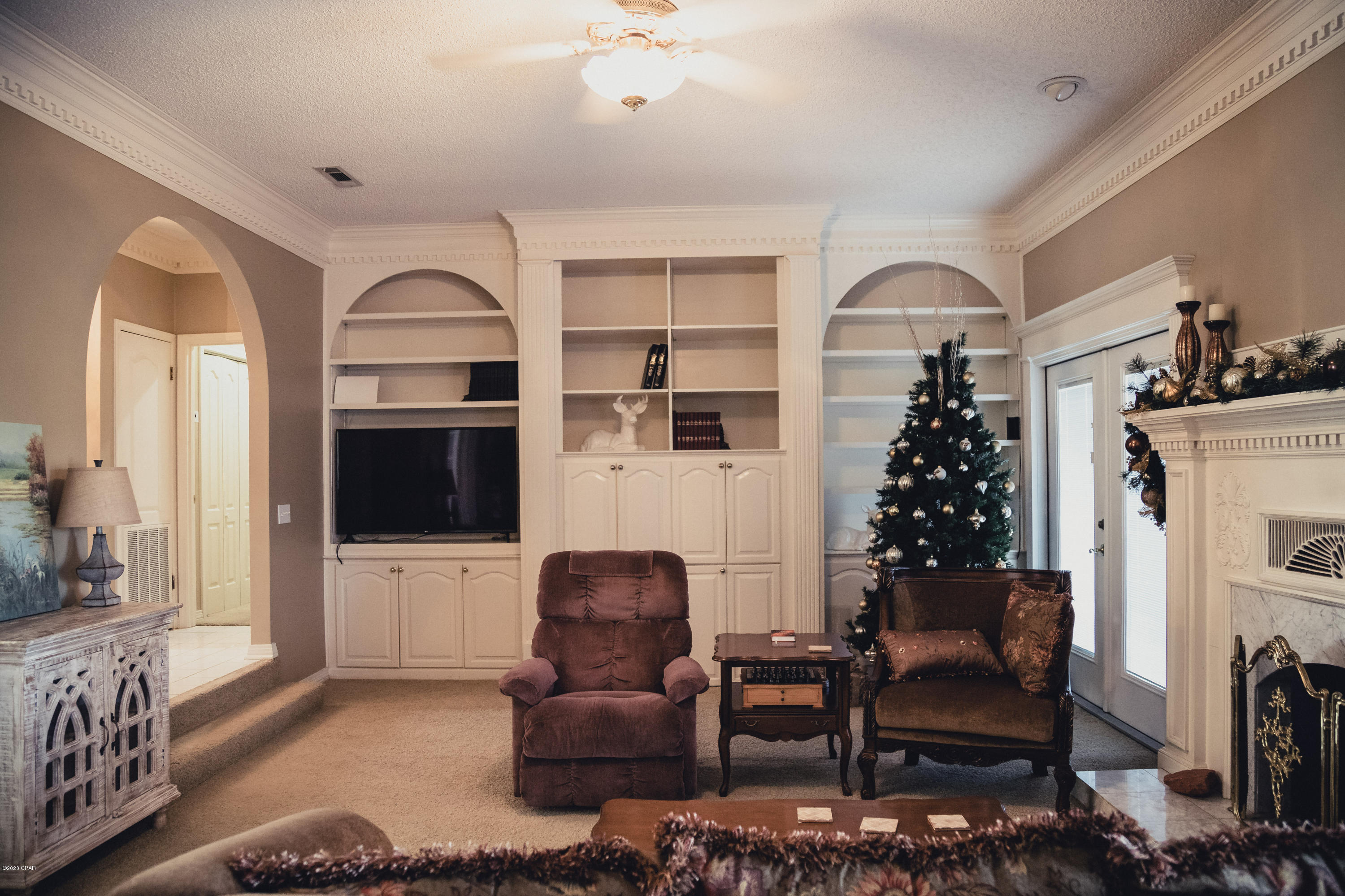 North Oaks - Residential