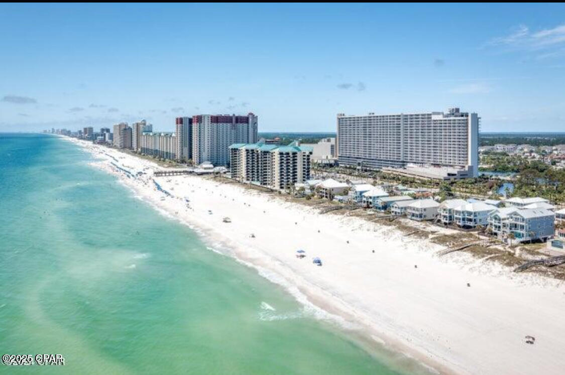 Laketown Wharf - Residential