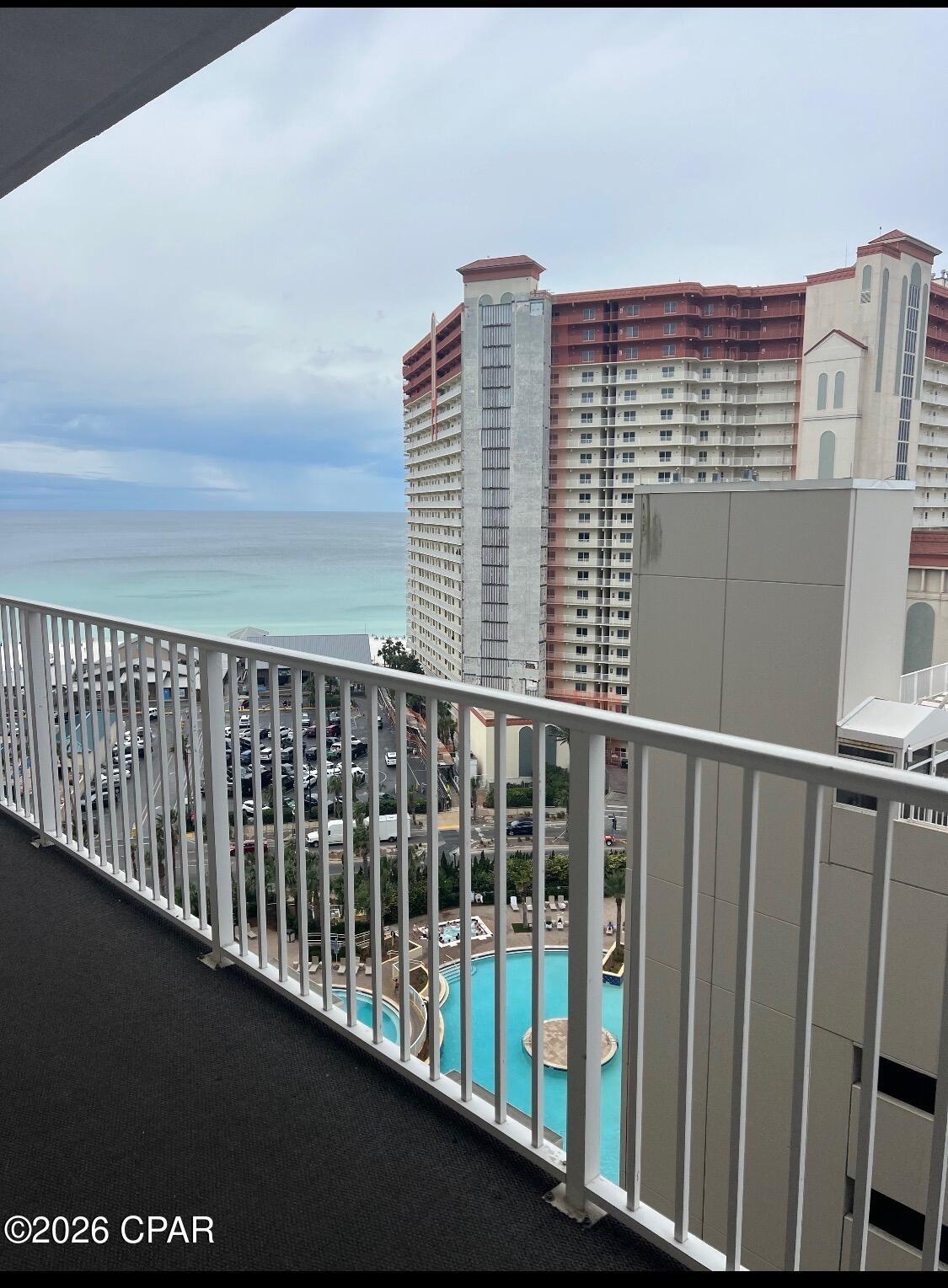 Laketown Wharf - Residential