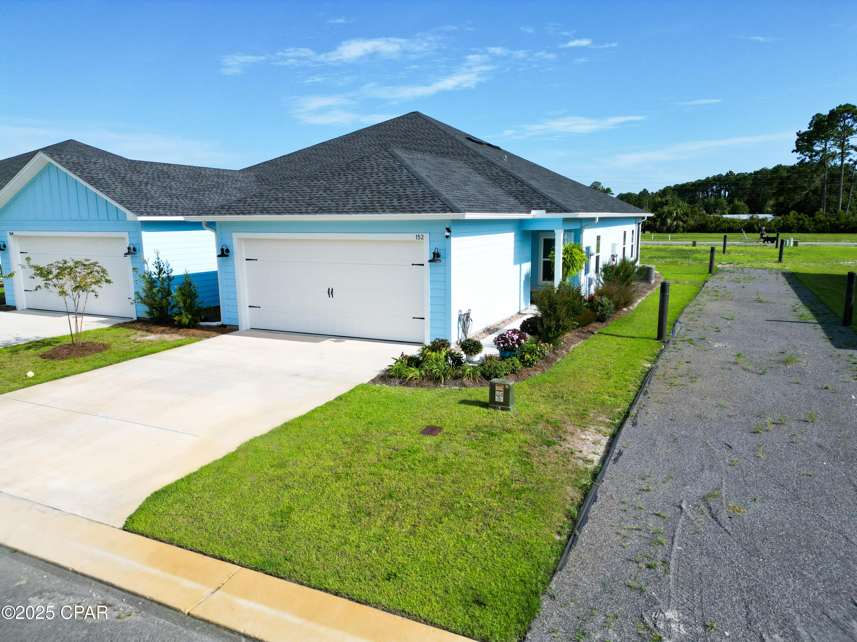 152 Canvas Lane